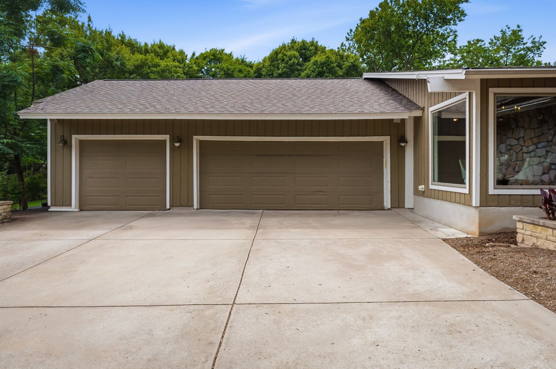 32 Sundown Parkway