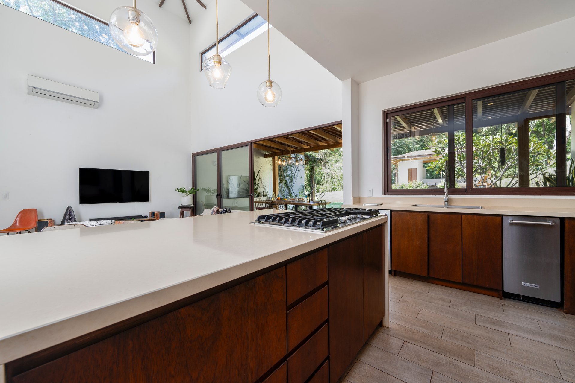 Casa Lolita | 5000 SqM / 1.2 Acre of Private Estate Style Property in Gated Community