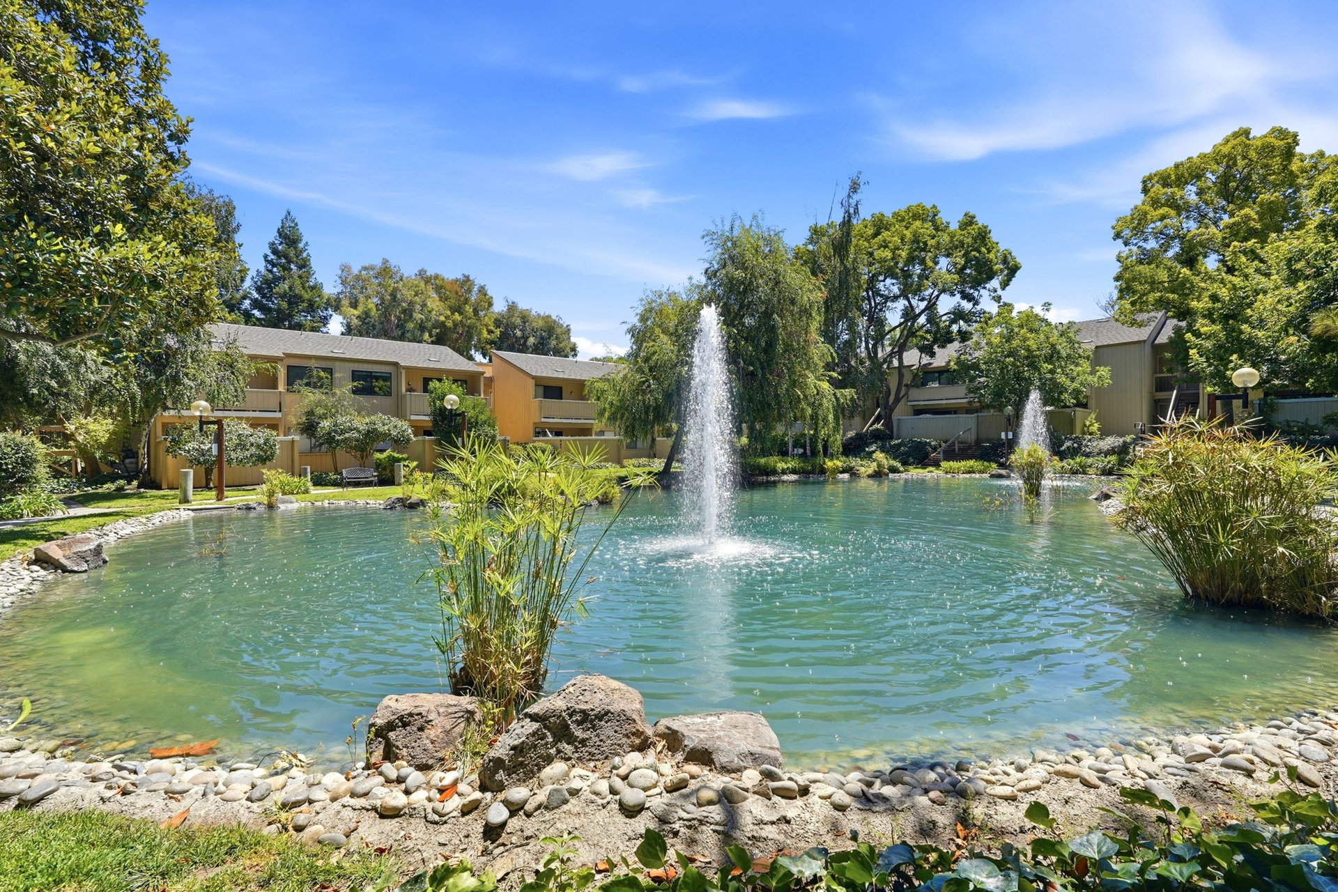 936 Kiely Boulevard, Unit B