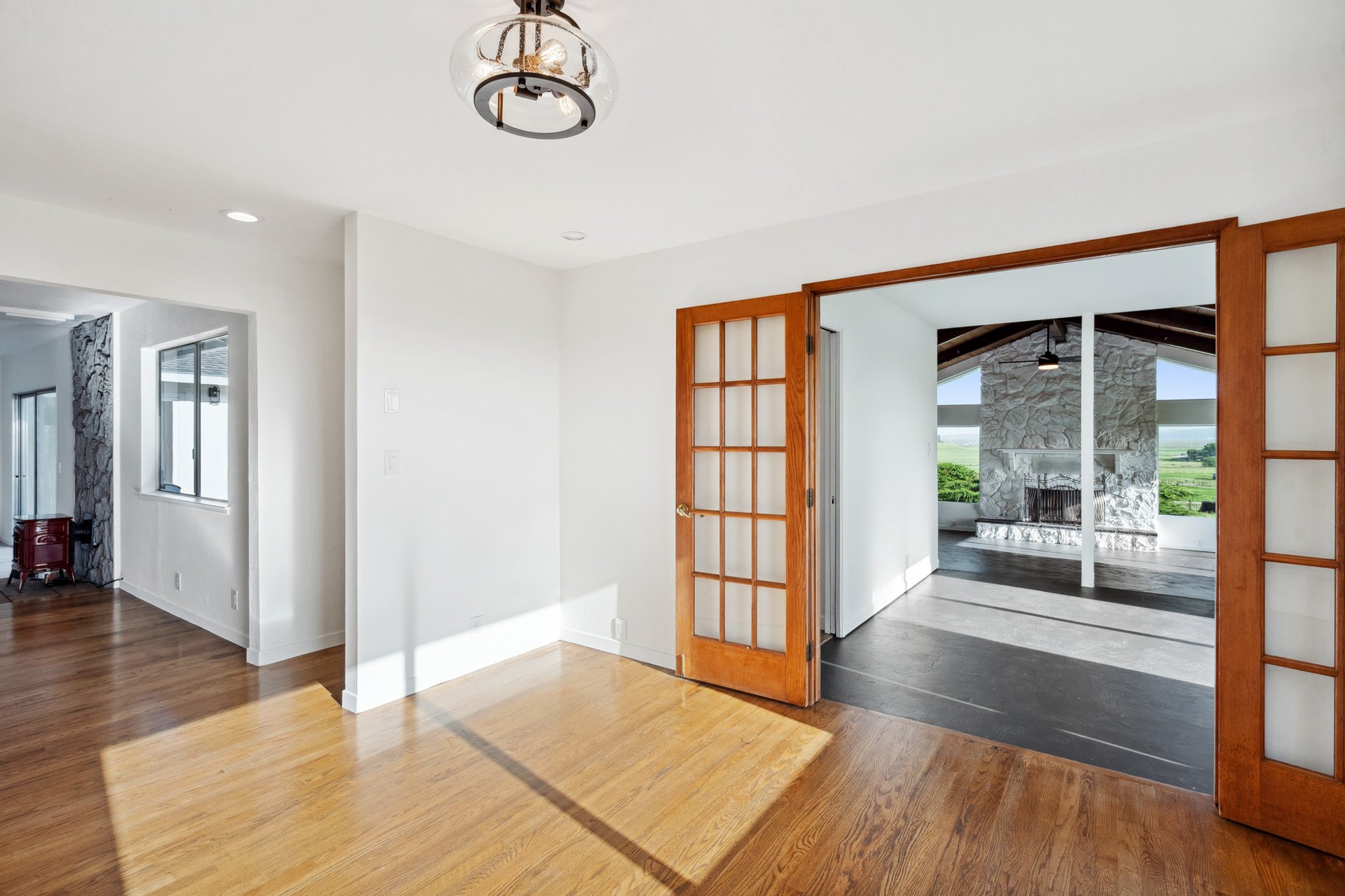 5082 Lakeville Hwy