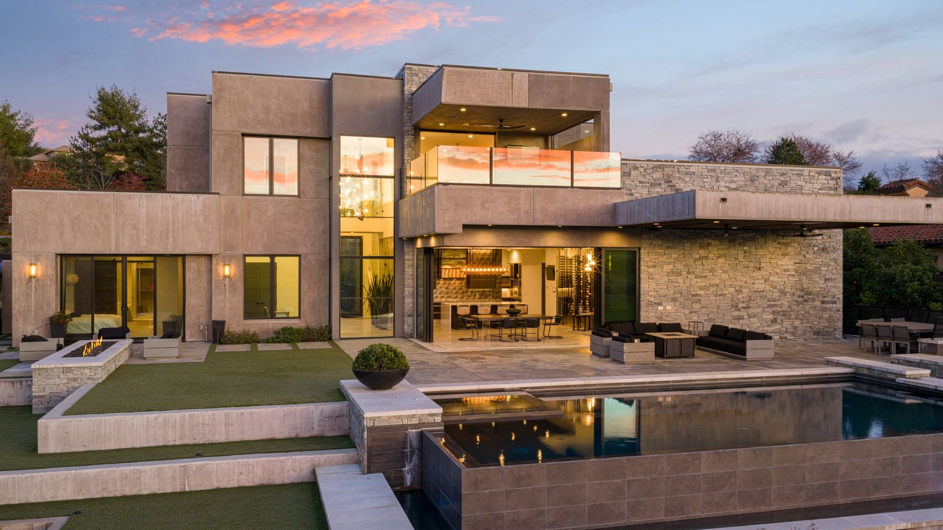 4573 Greenview Drive