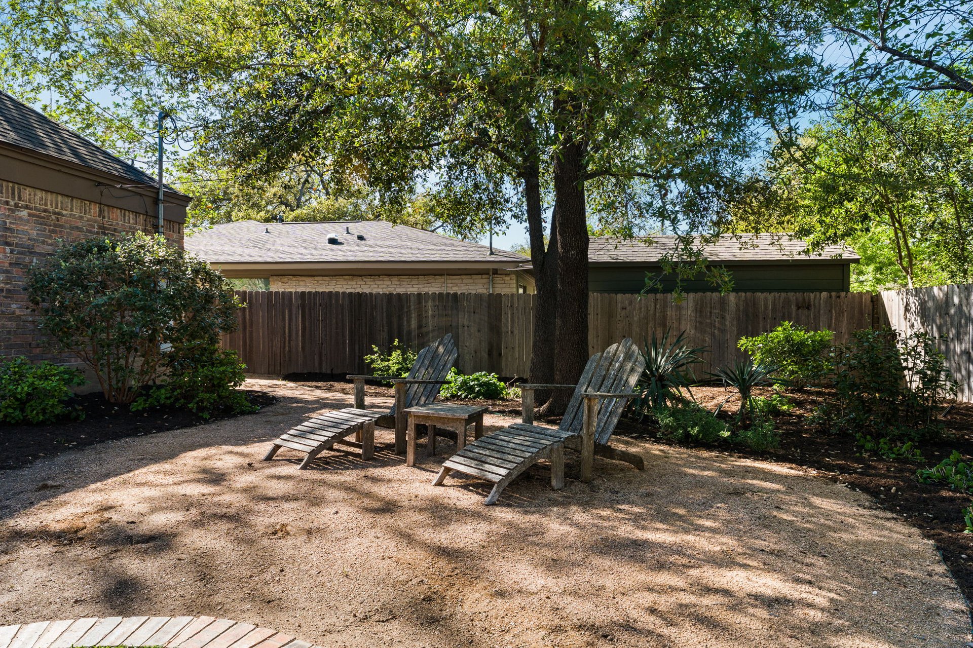 4216 Tallowood DR