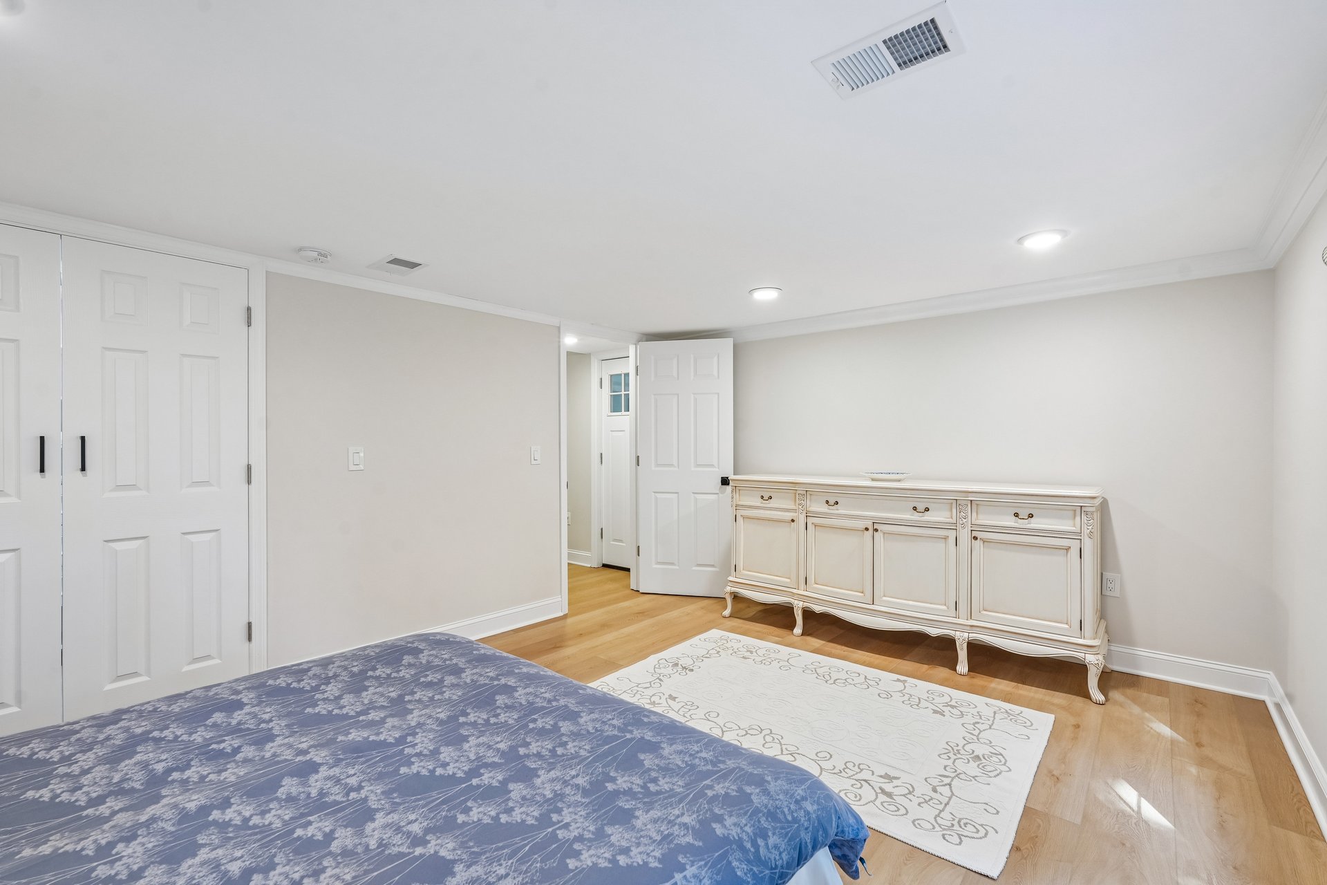 12 Parker Place