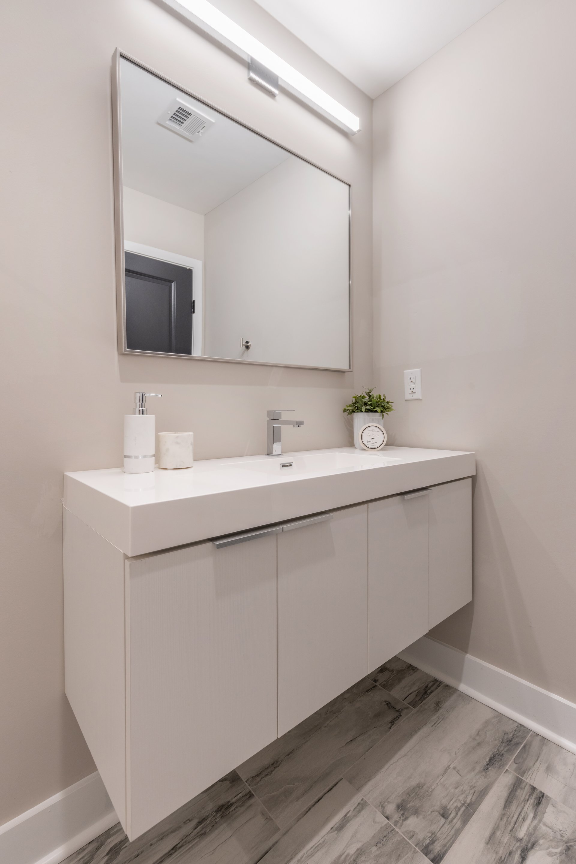 924 S Beulah St, Philadelphia, PA 19147