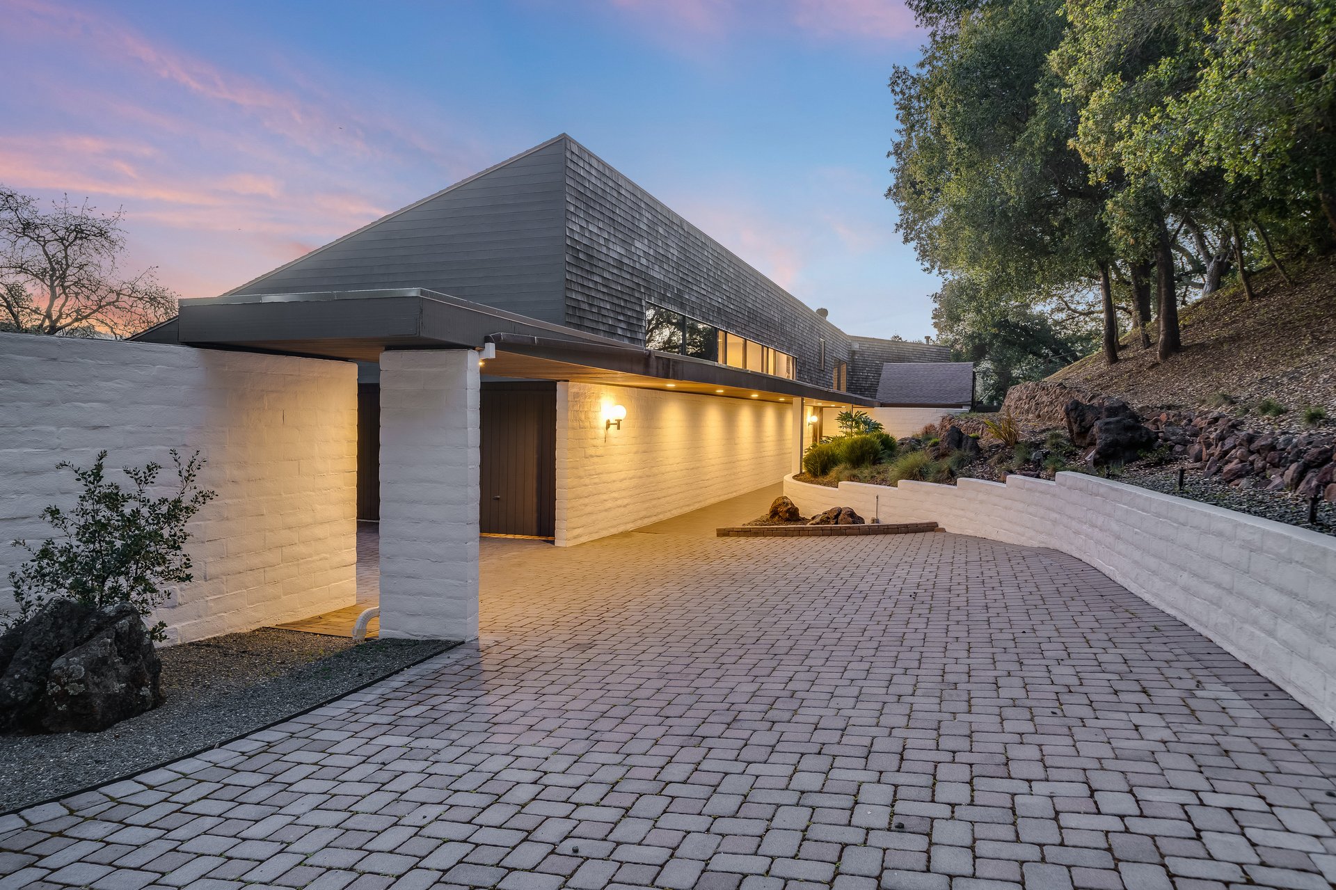 523 Miner Road