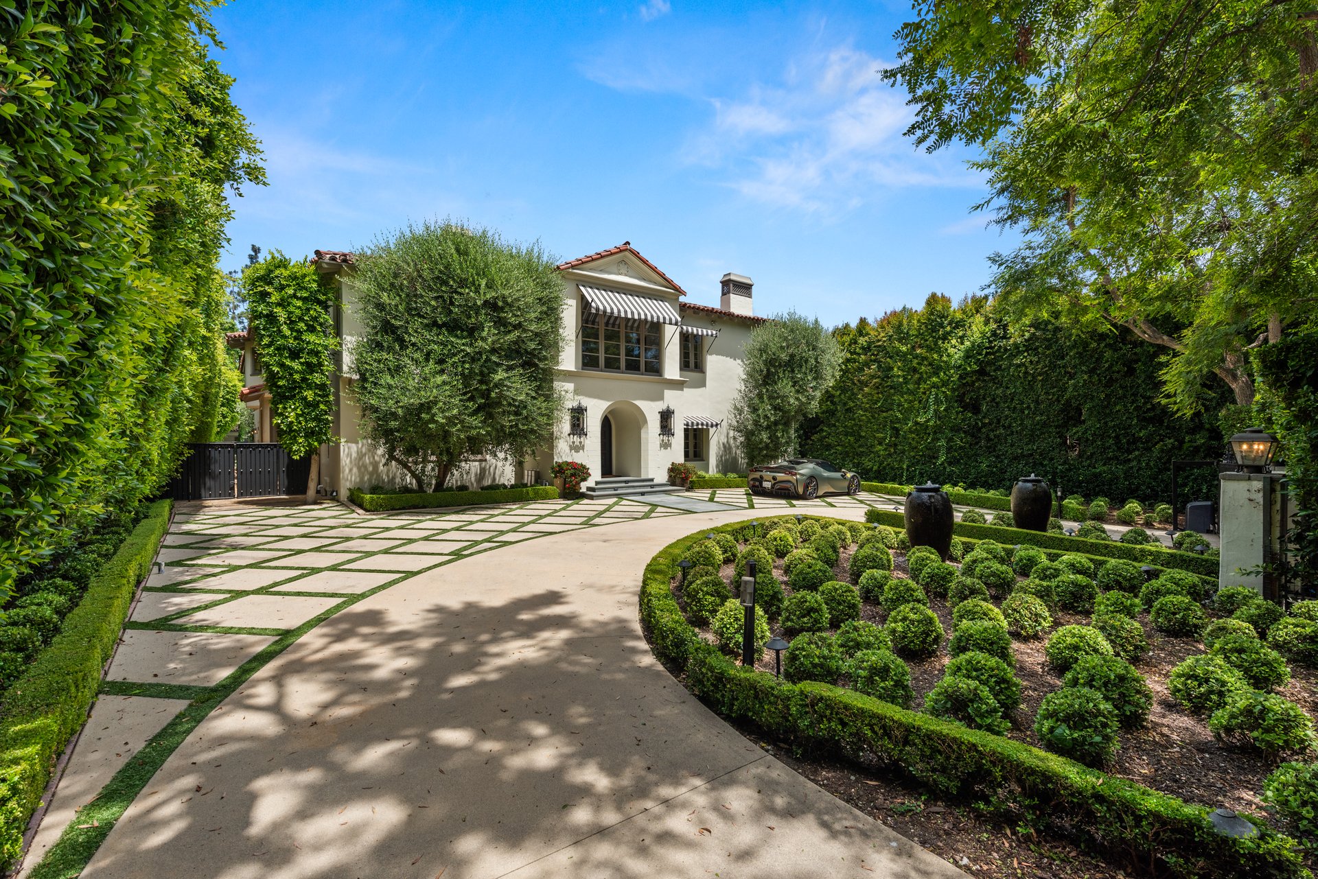 722 N Rexford Dr, Beverly Hills