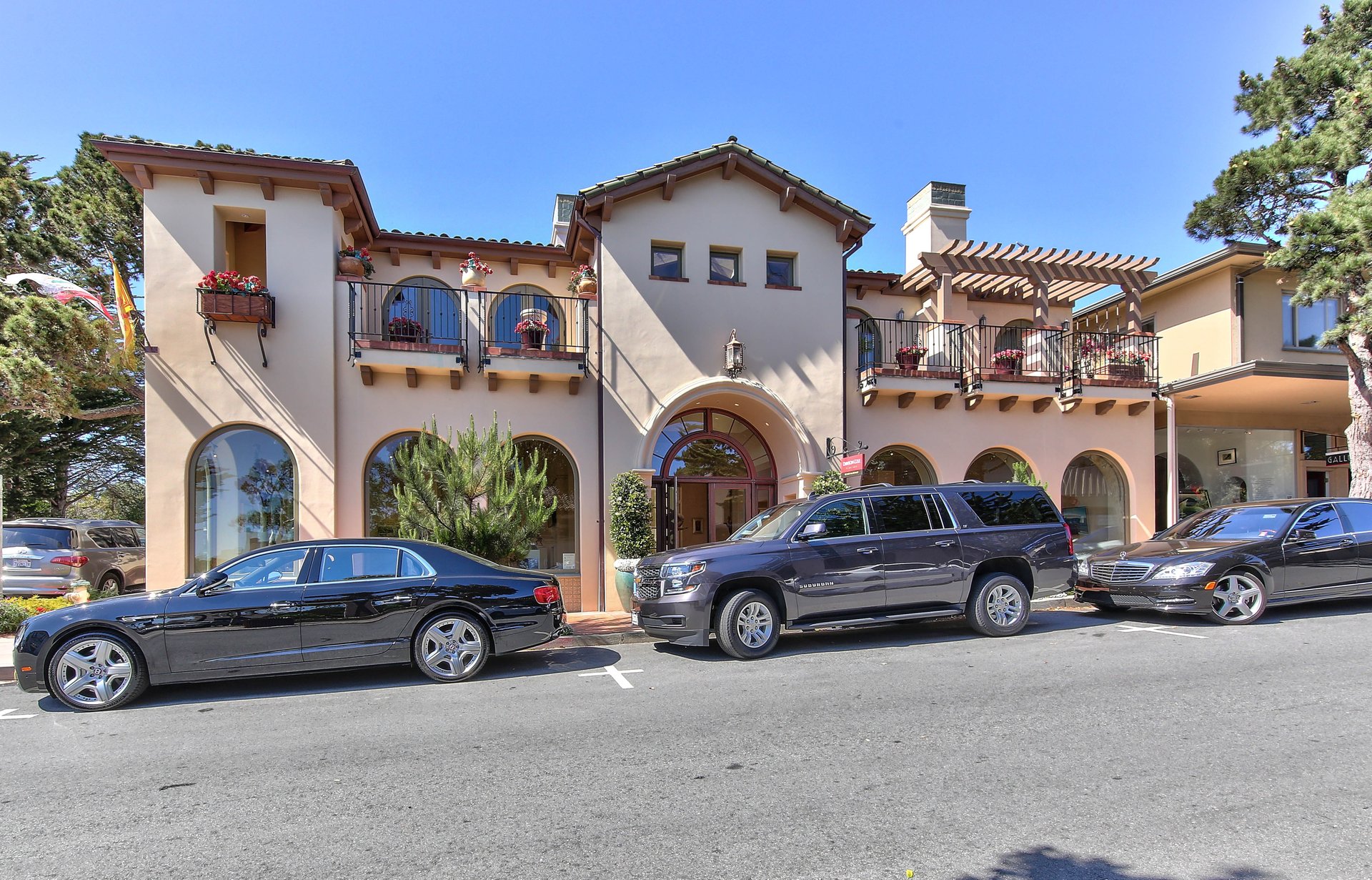 Carmel Penthouse - Luxury Rental