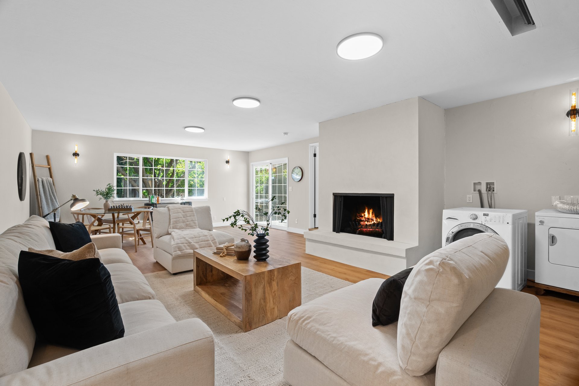 2020 Brown CT