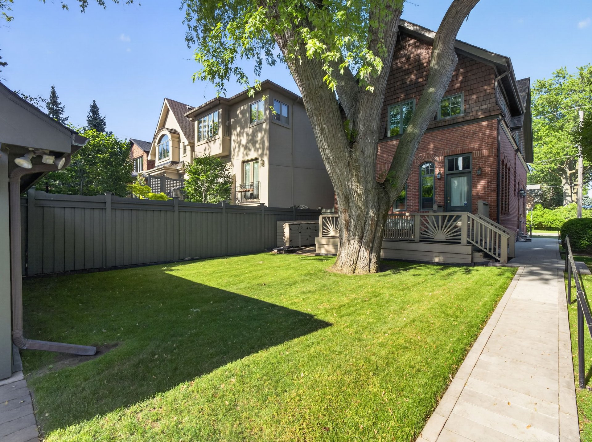 SOLD: Tranquil Urban Oasis