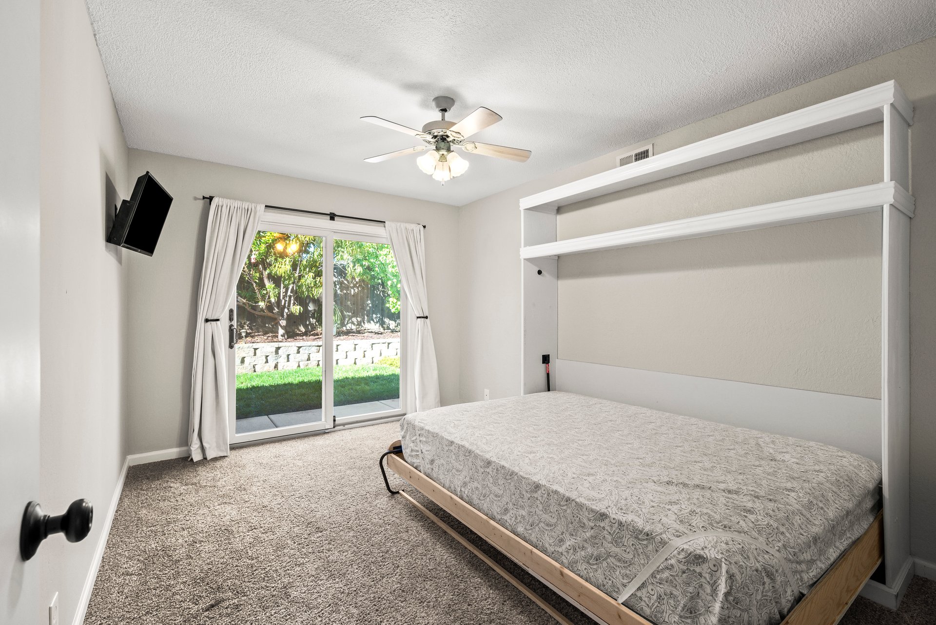 5021 Waterbury Way