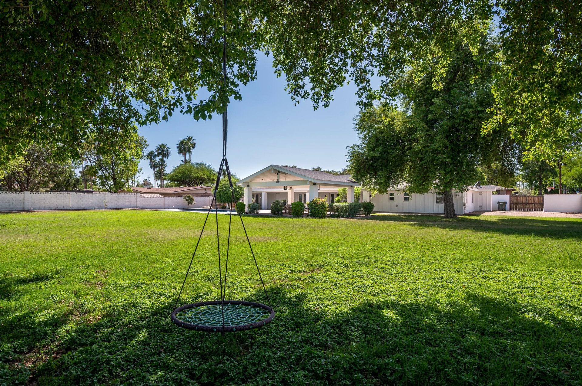 3131 N 53RD Place
