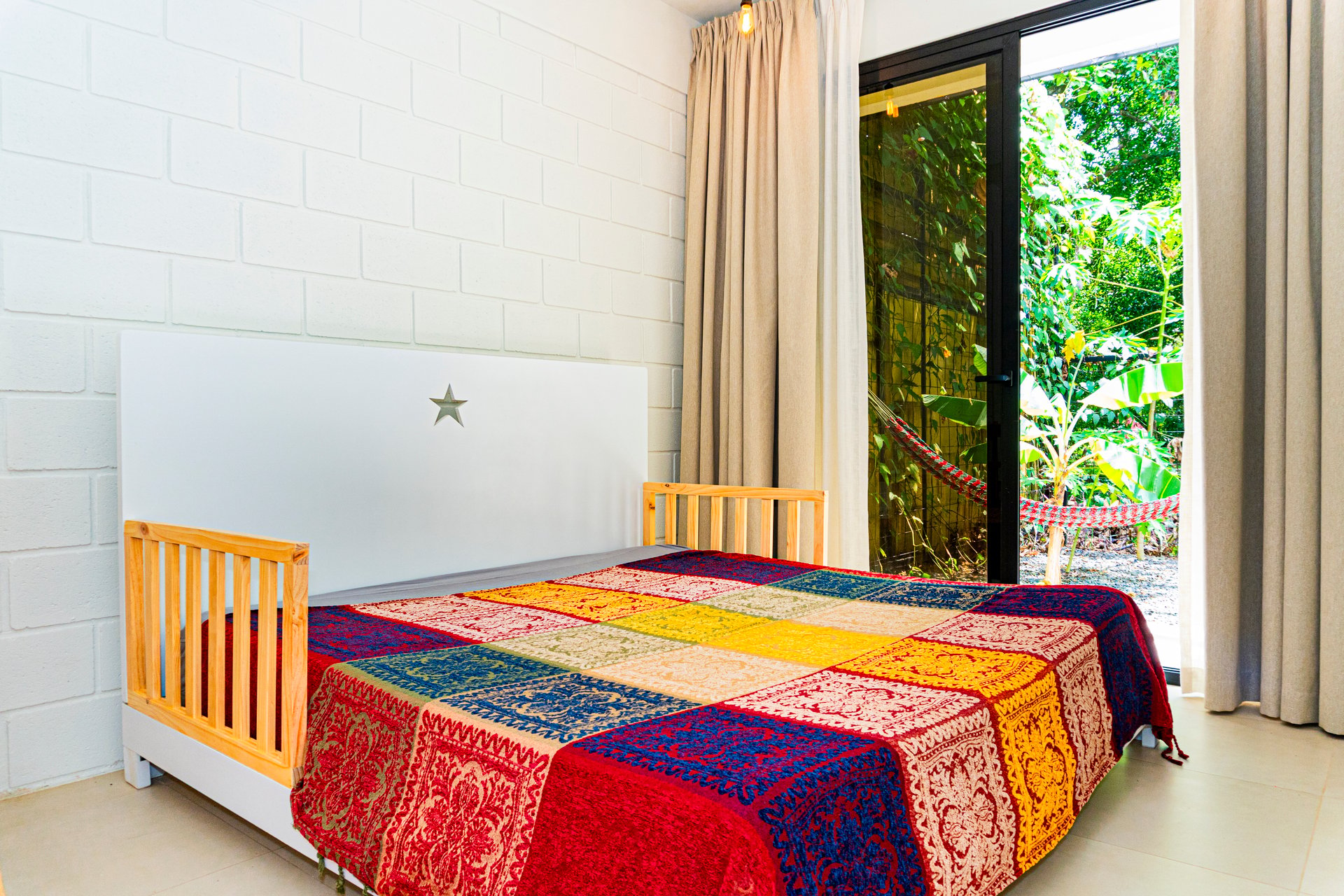 Modern Elegance Meets Tropical Lifestyle in Uvita