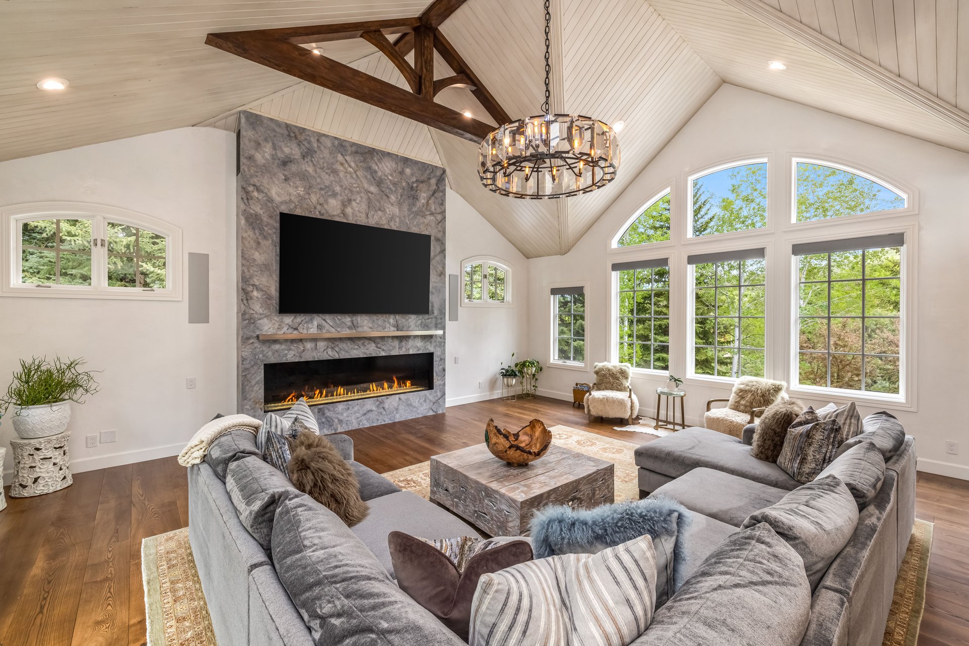 1531 Lake Creek Road