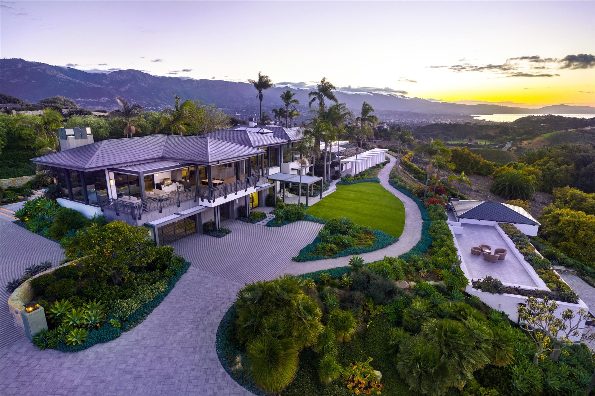 3218 Campanil Drive 