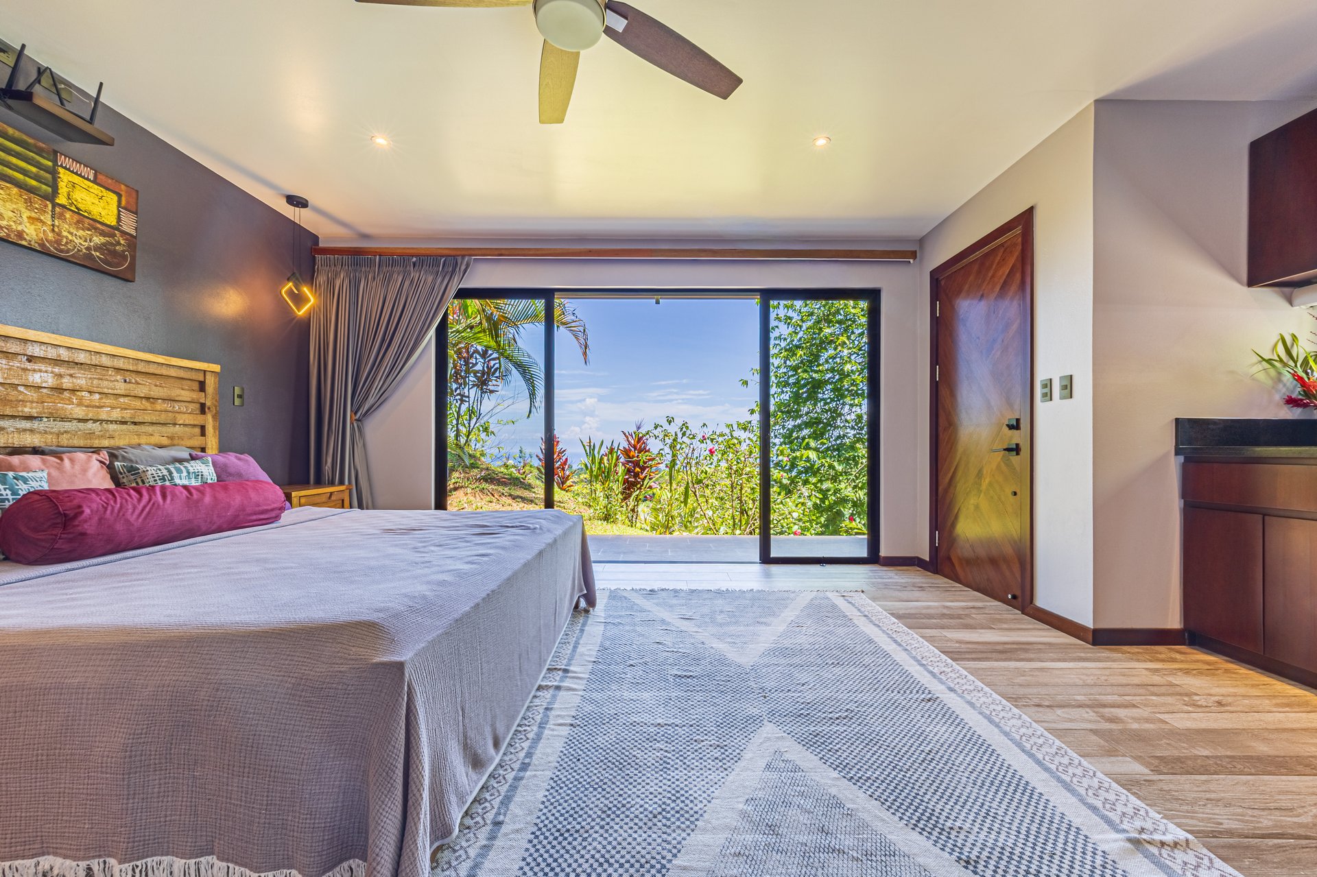 Casa Markissa – Luxury Oceanview Villa with Proven Rental Income.