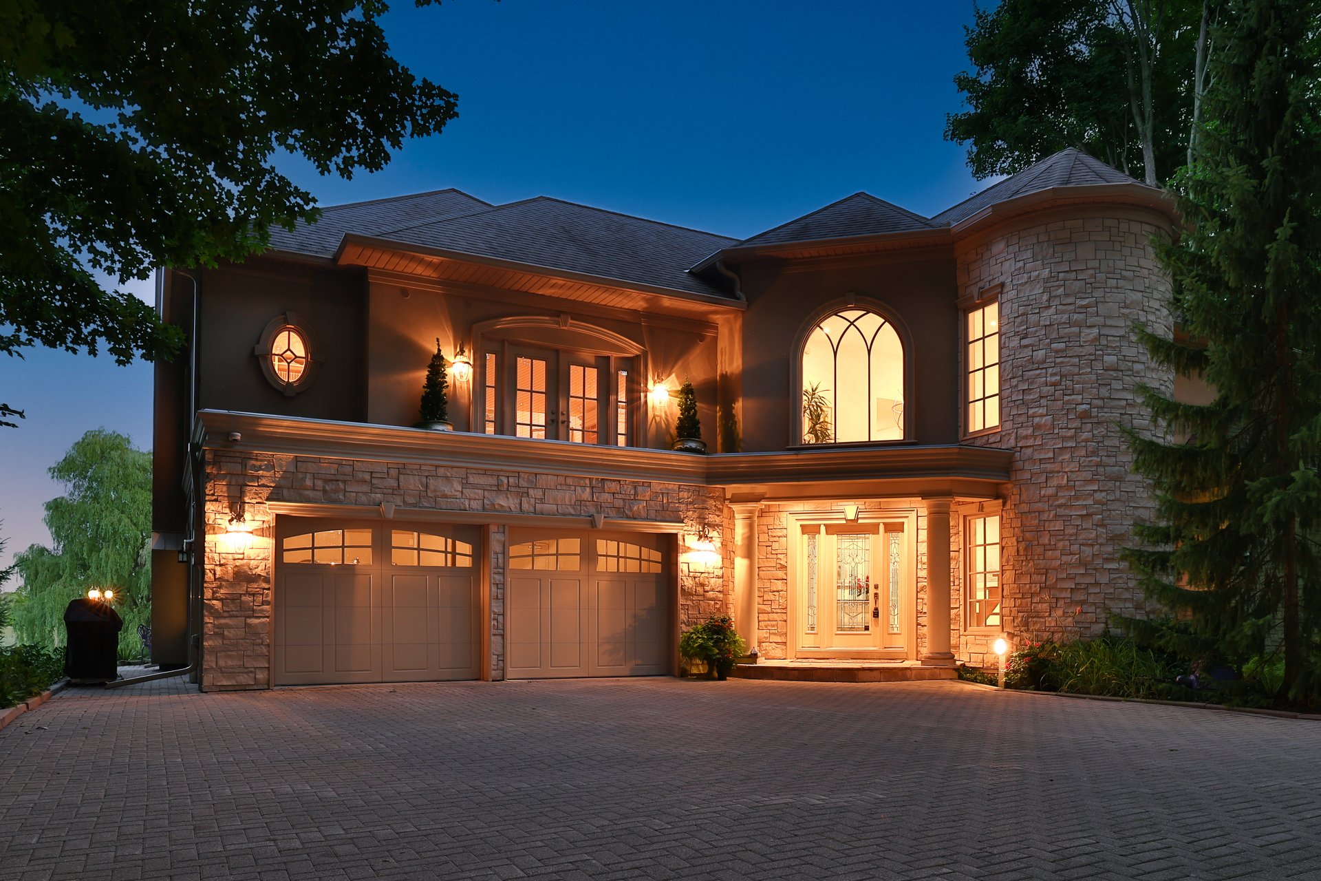 1270 1 Side Road, Burlington
