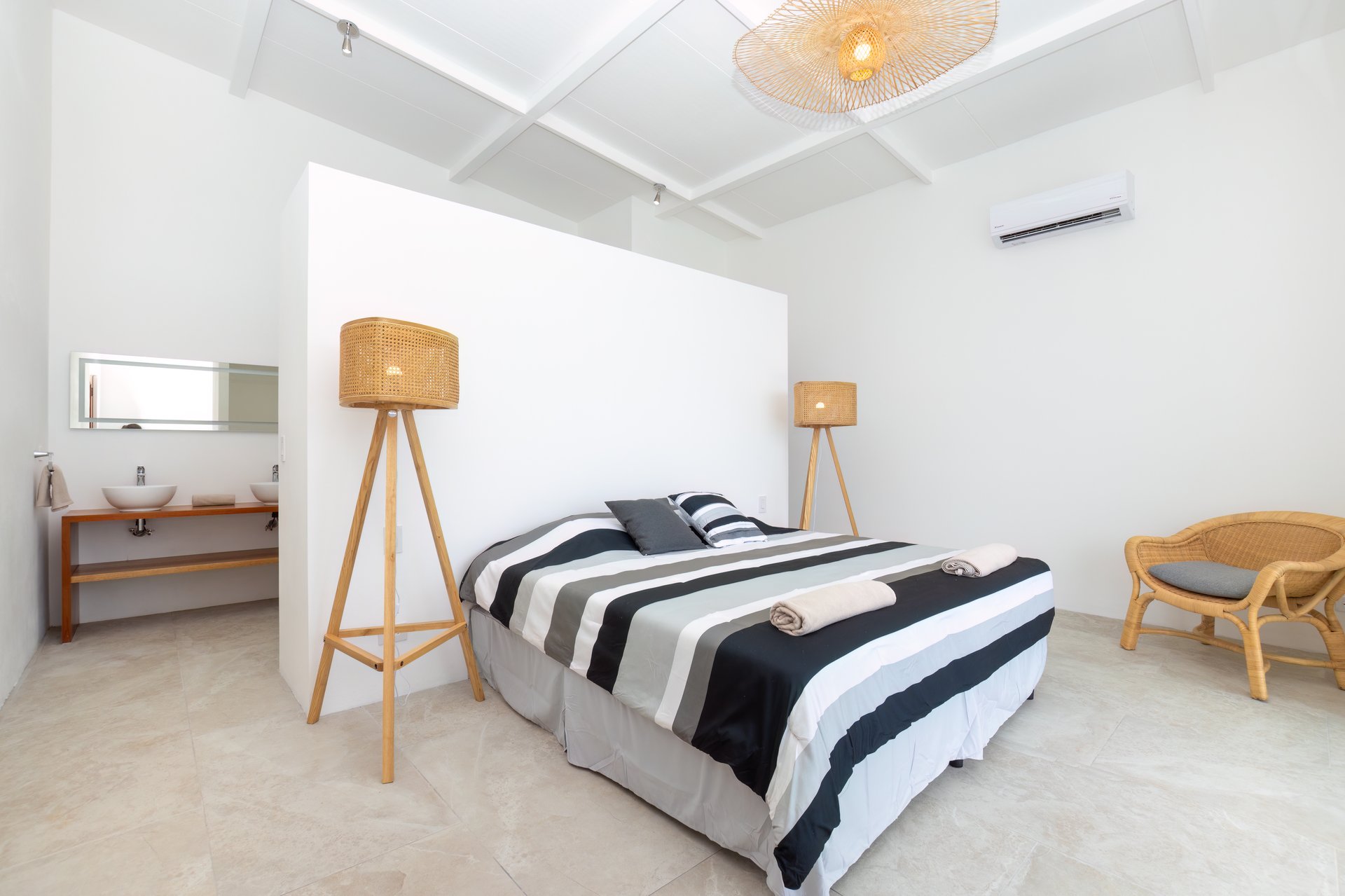 Southern Zone Gem, Ocean View