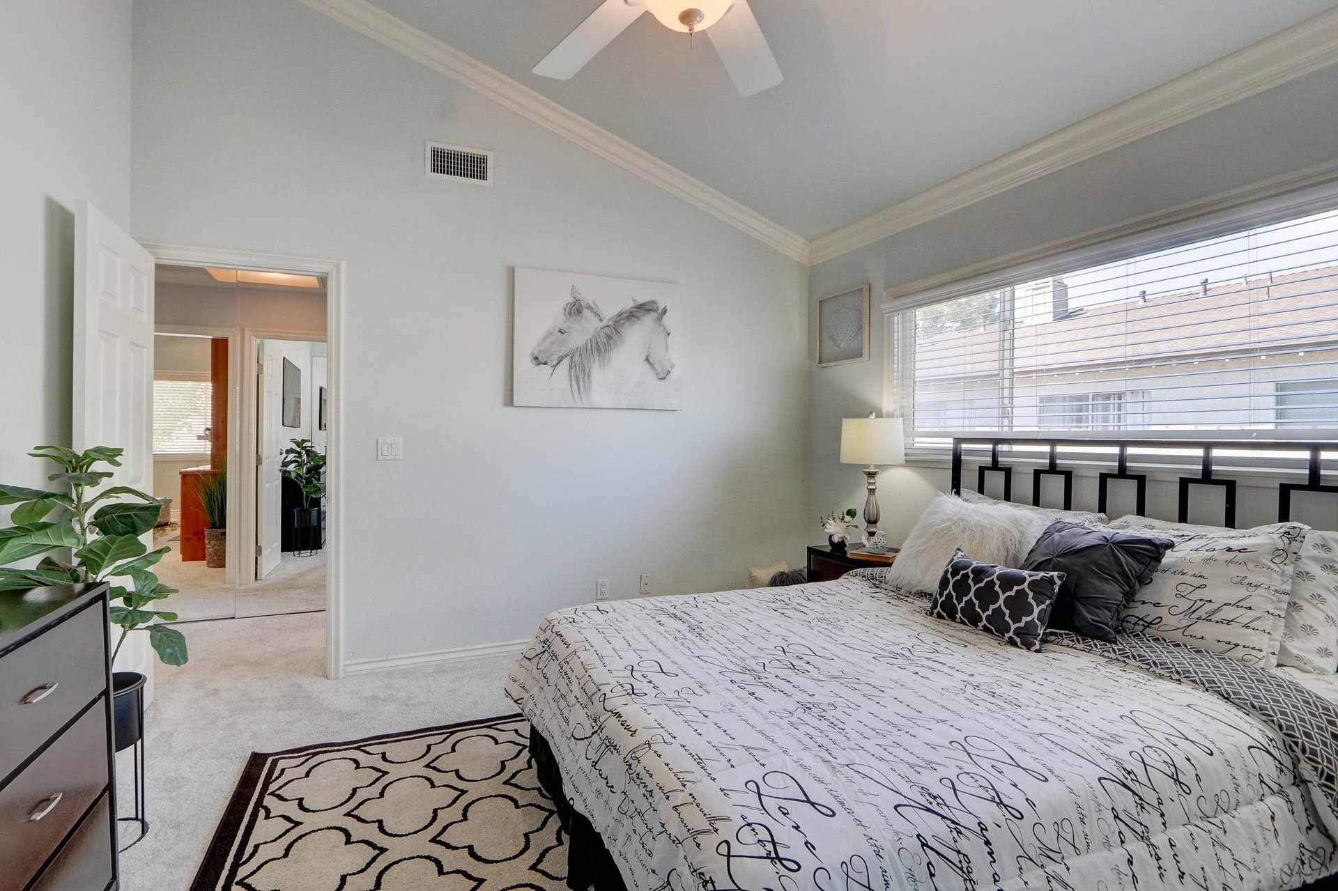 1298 Ramona Dr