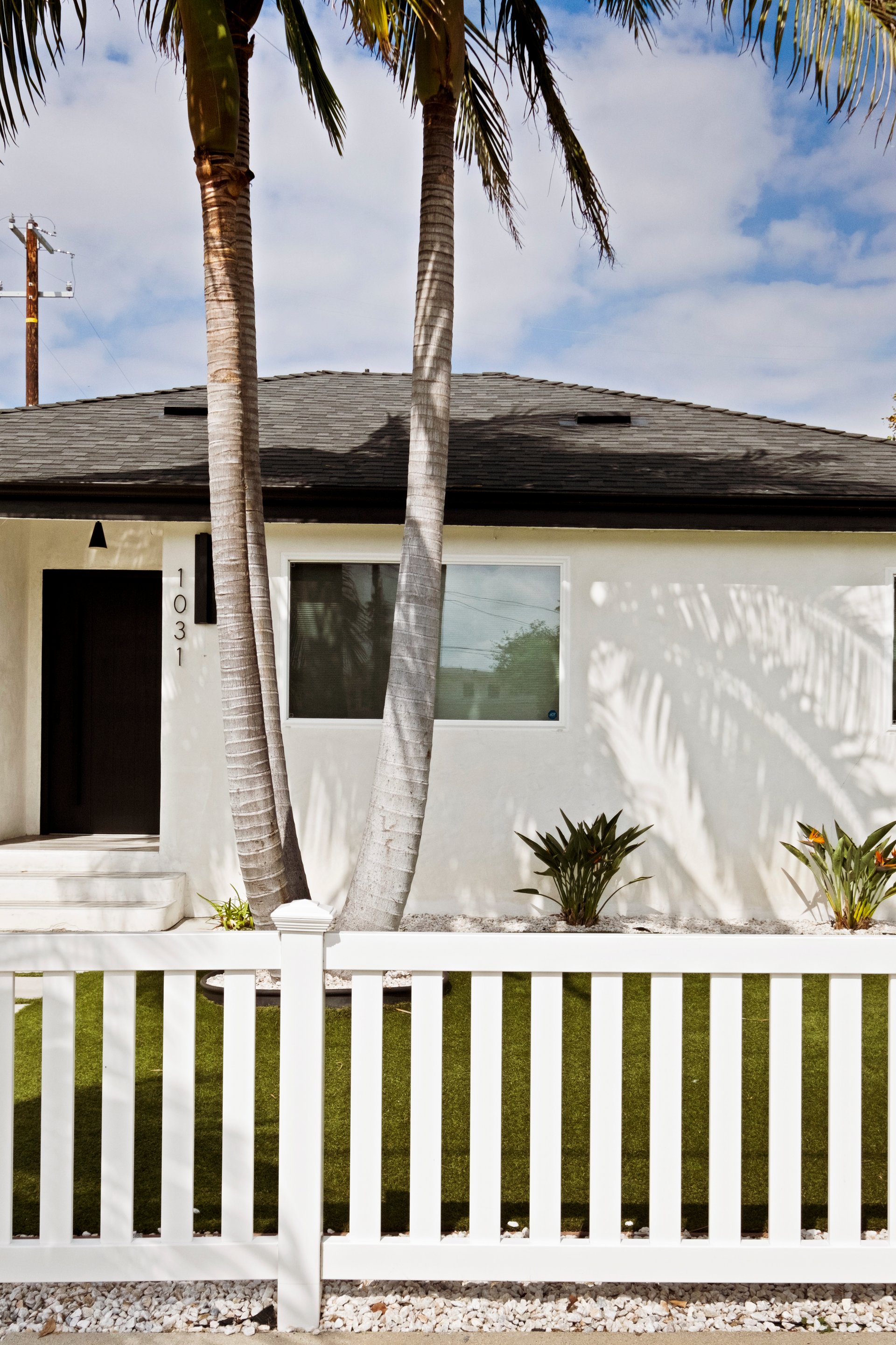 1031 Lake St, Venice 