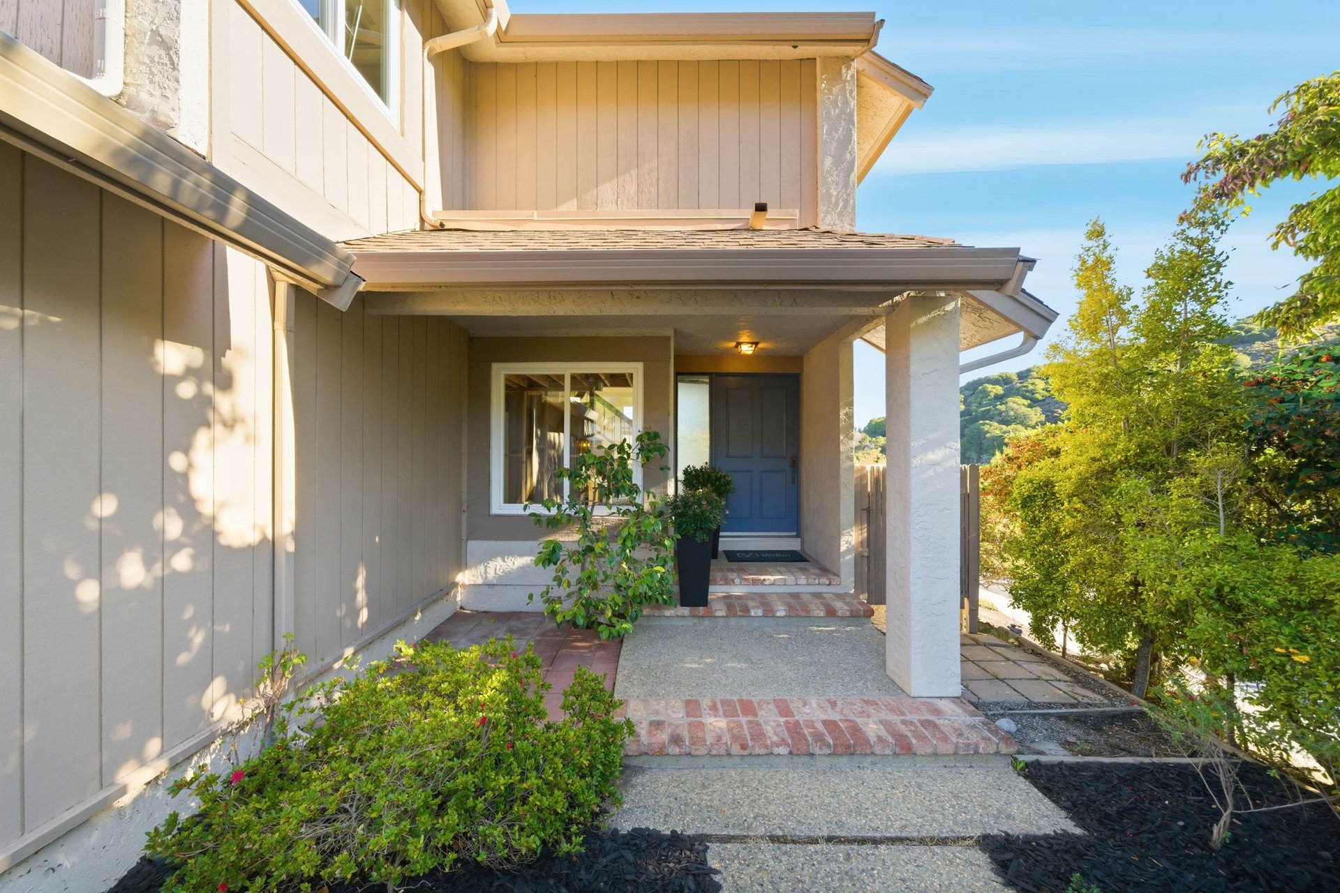 3400 Douglas Court 