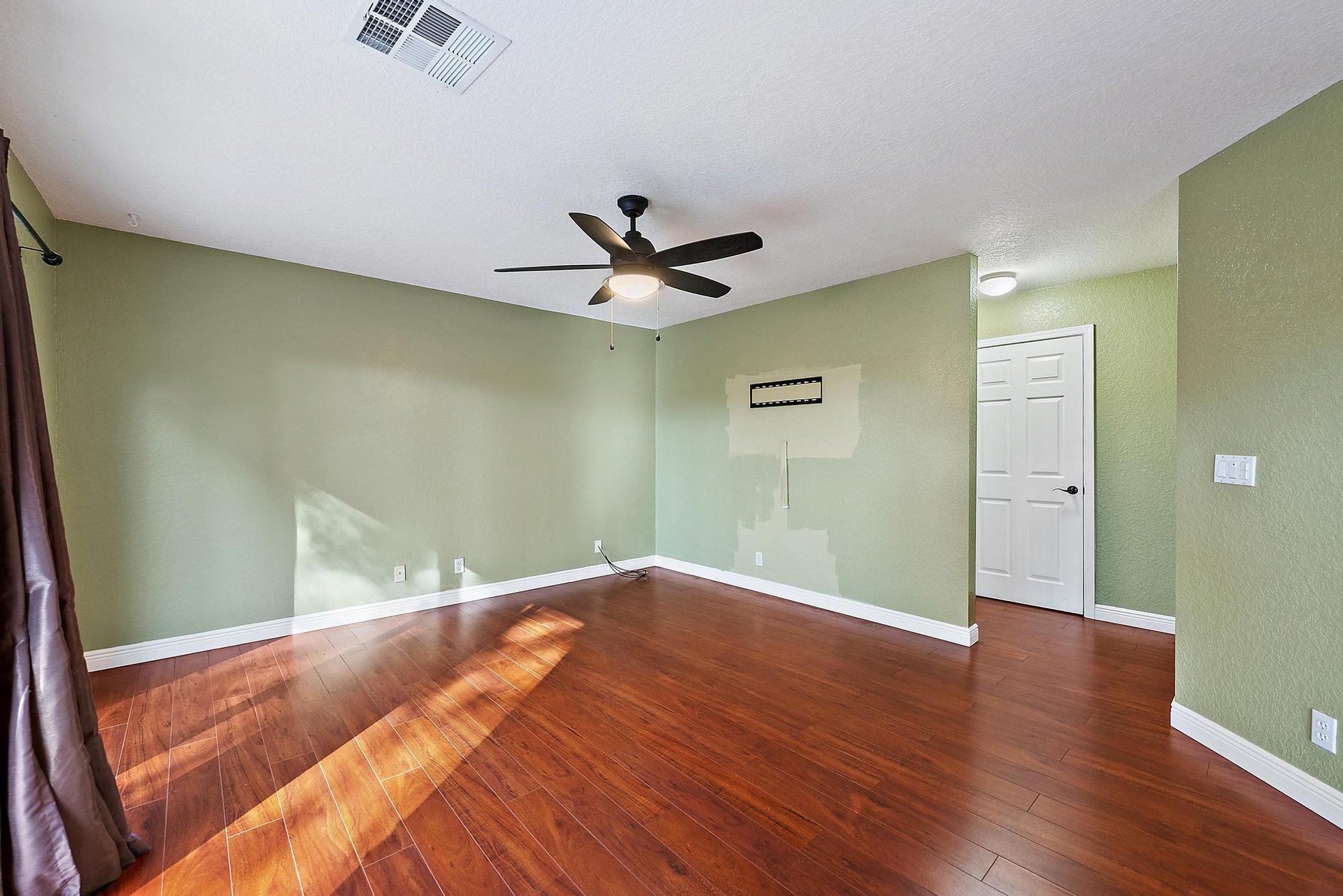 6188 Wiloughby
