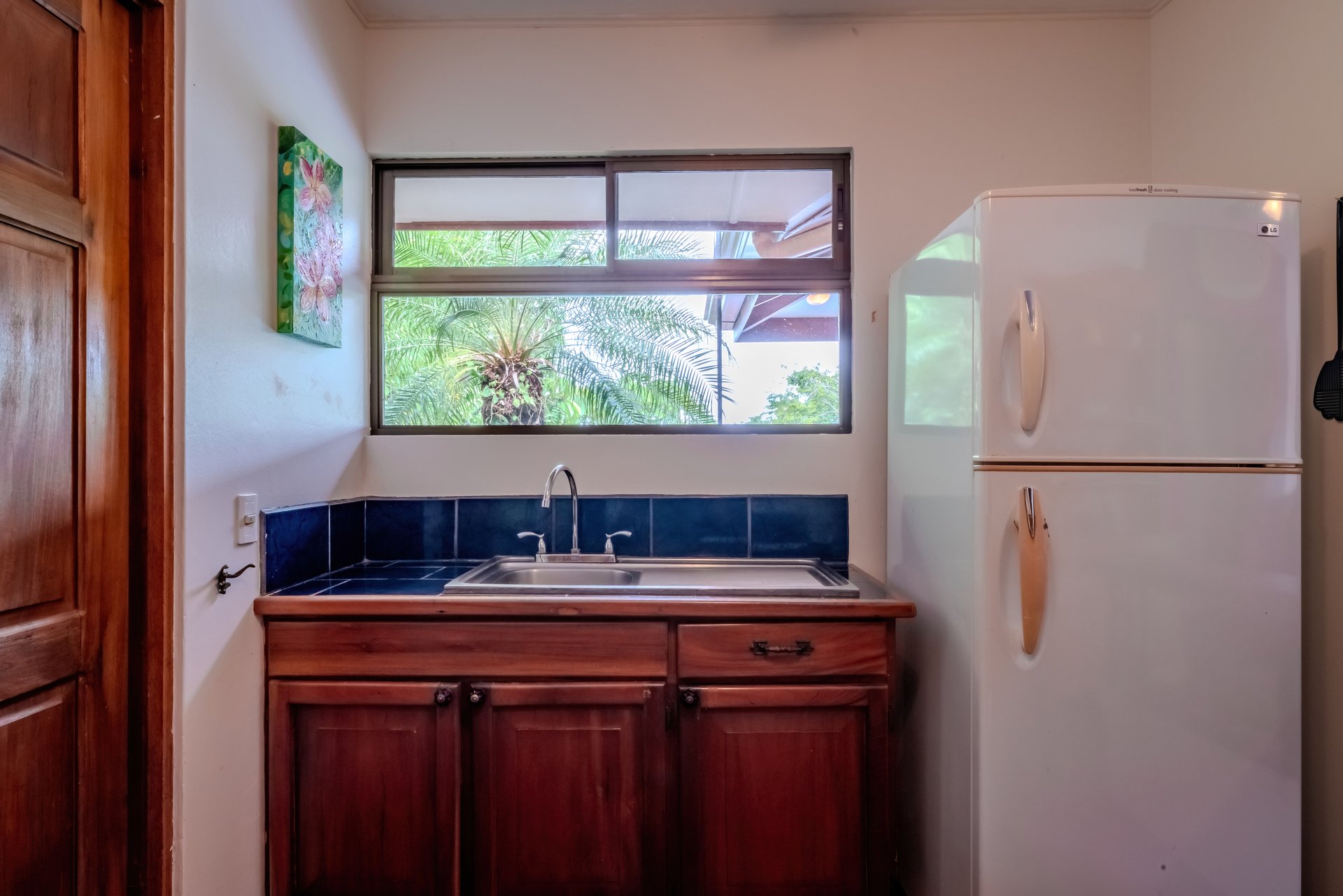 Two Ocean View Homes in Exclusive Marina Vista, Escaleras