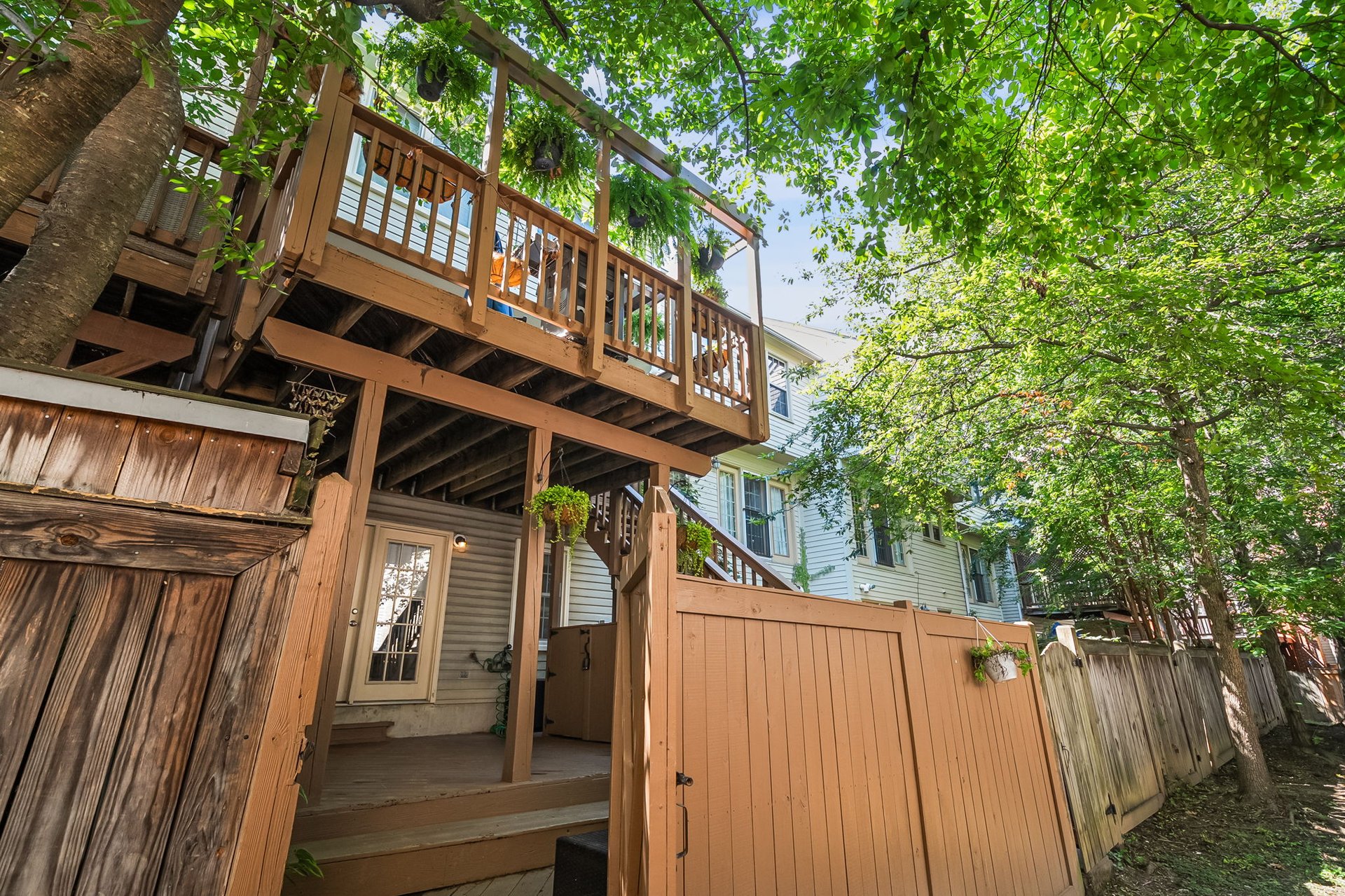 1258 Quaker Hill Dr.