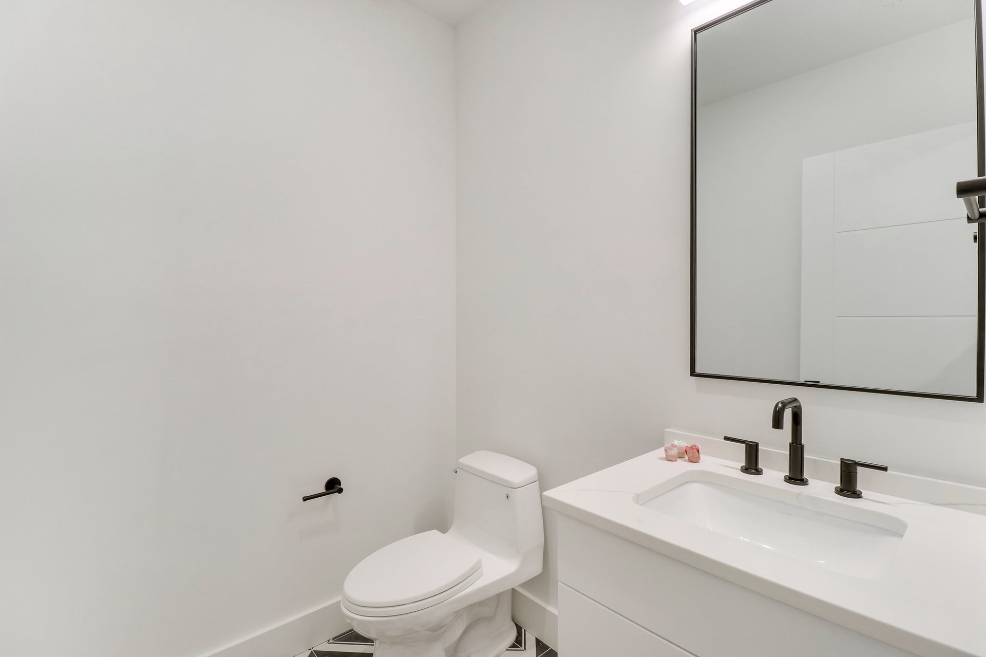 	  	1138 Basil Rd, Mclean, VA 22101