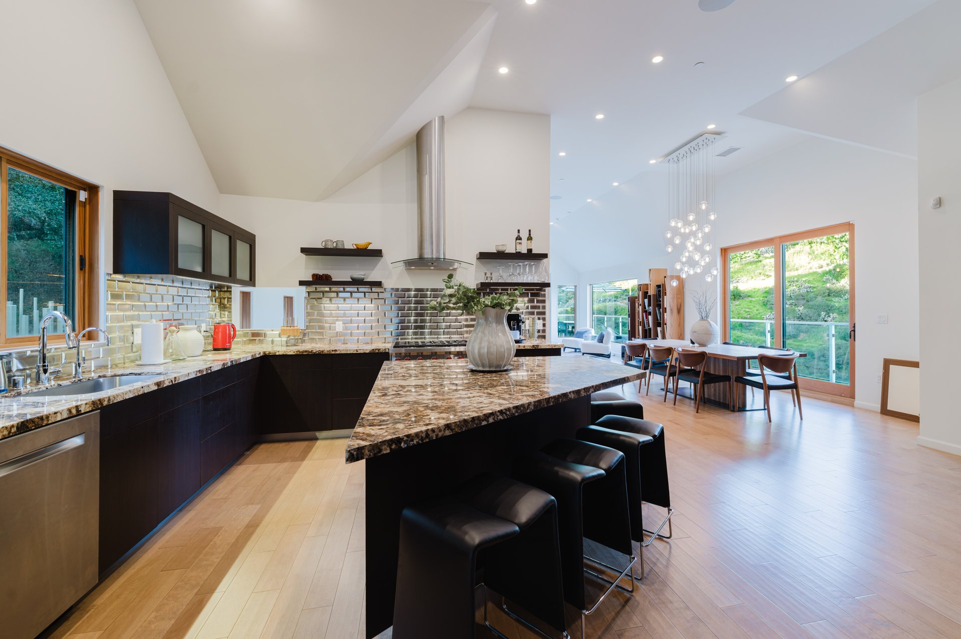 10110 Cielo Dr, Beverly Hills