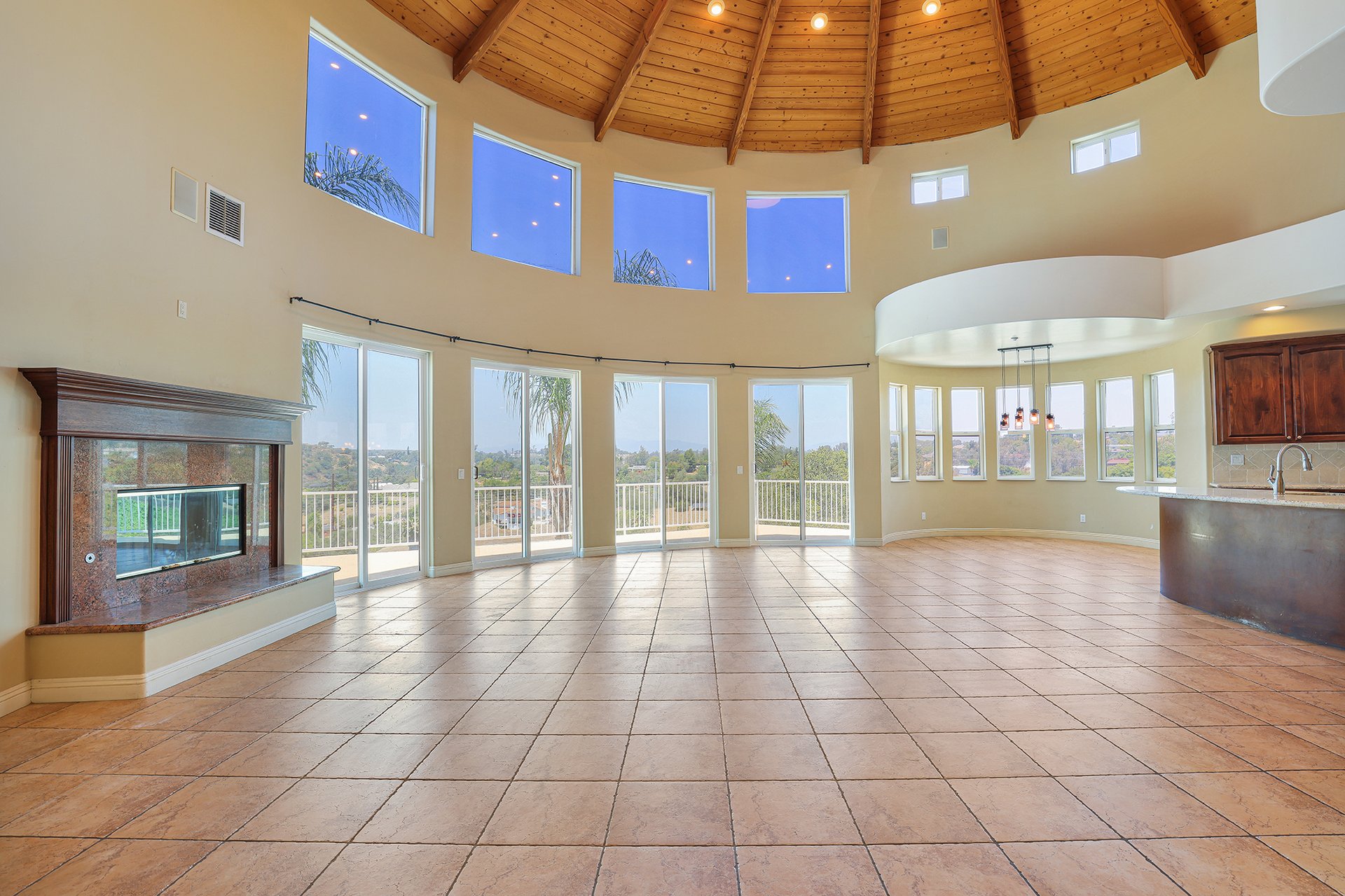 1303 Sycamore Heights