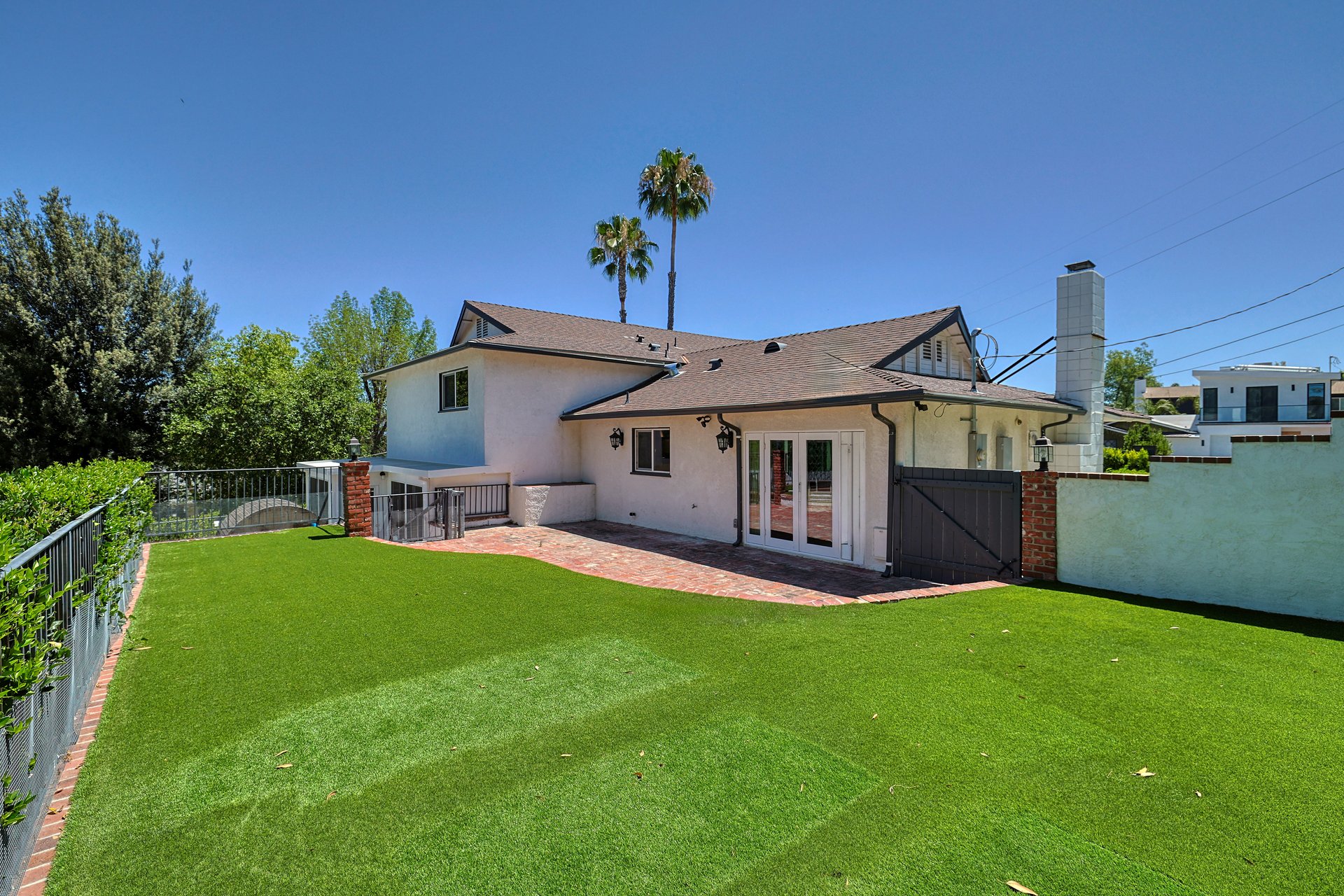 6051 Sadring Avenue