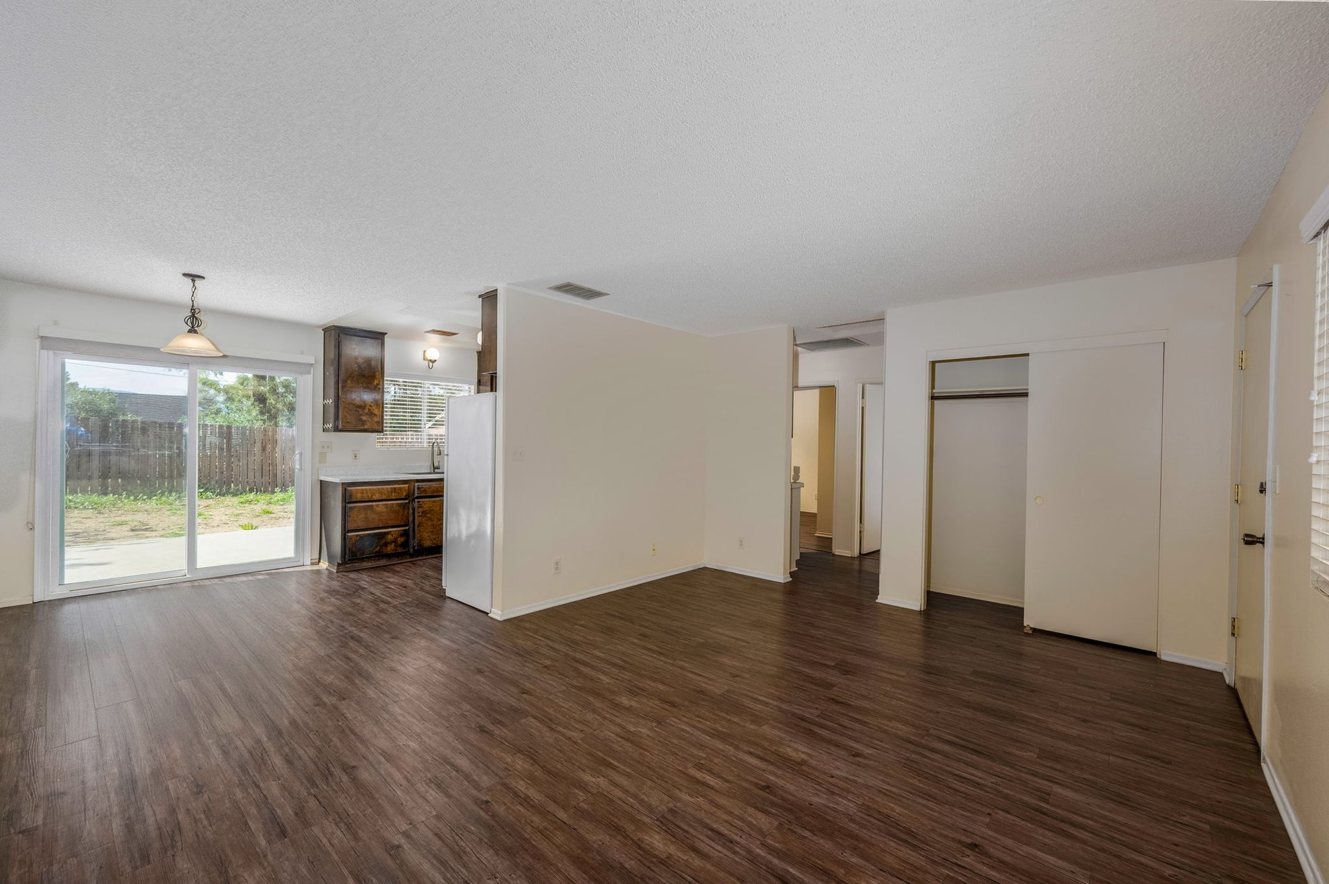 33115 Evergreen Dr