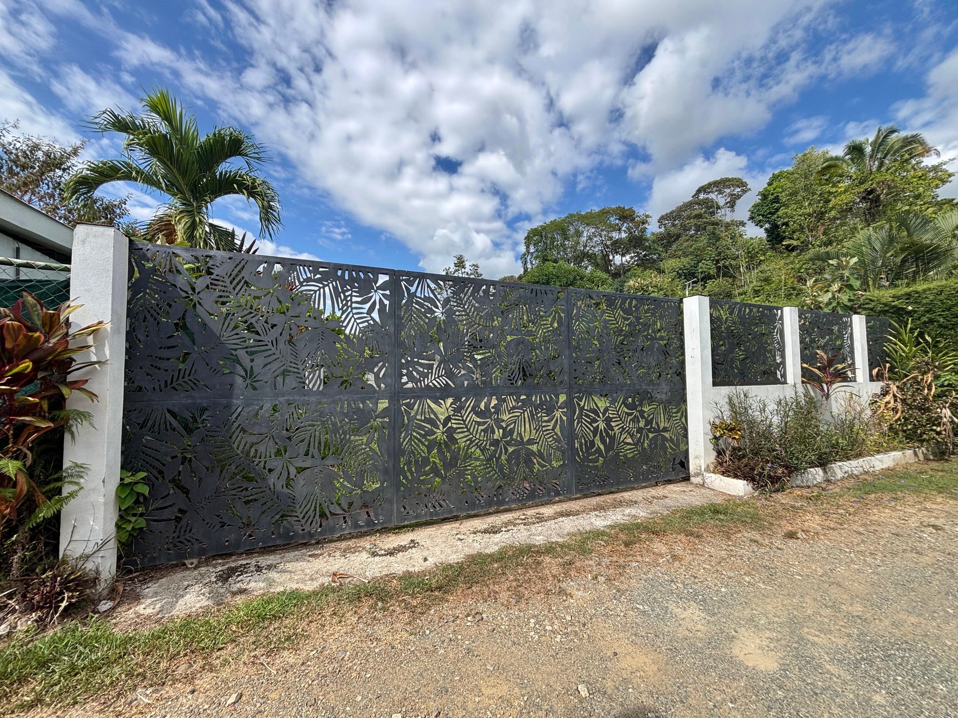 Build-Ready Residential Lot Near Marino Ballena National Park in Uvita