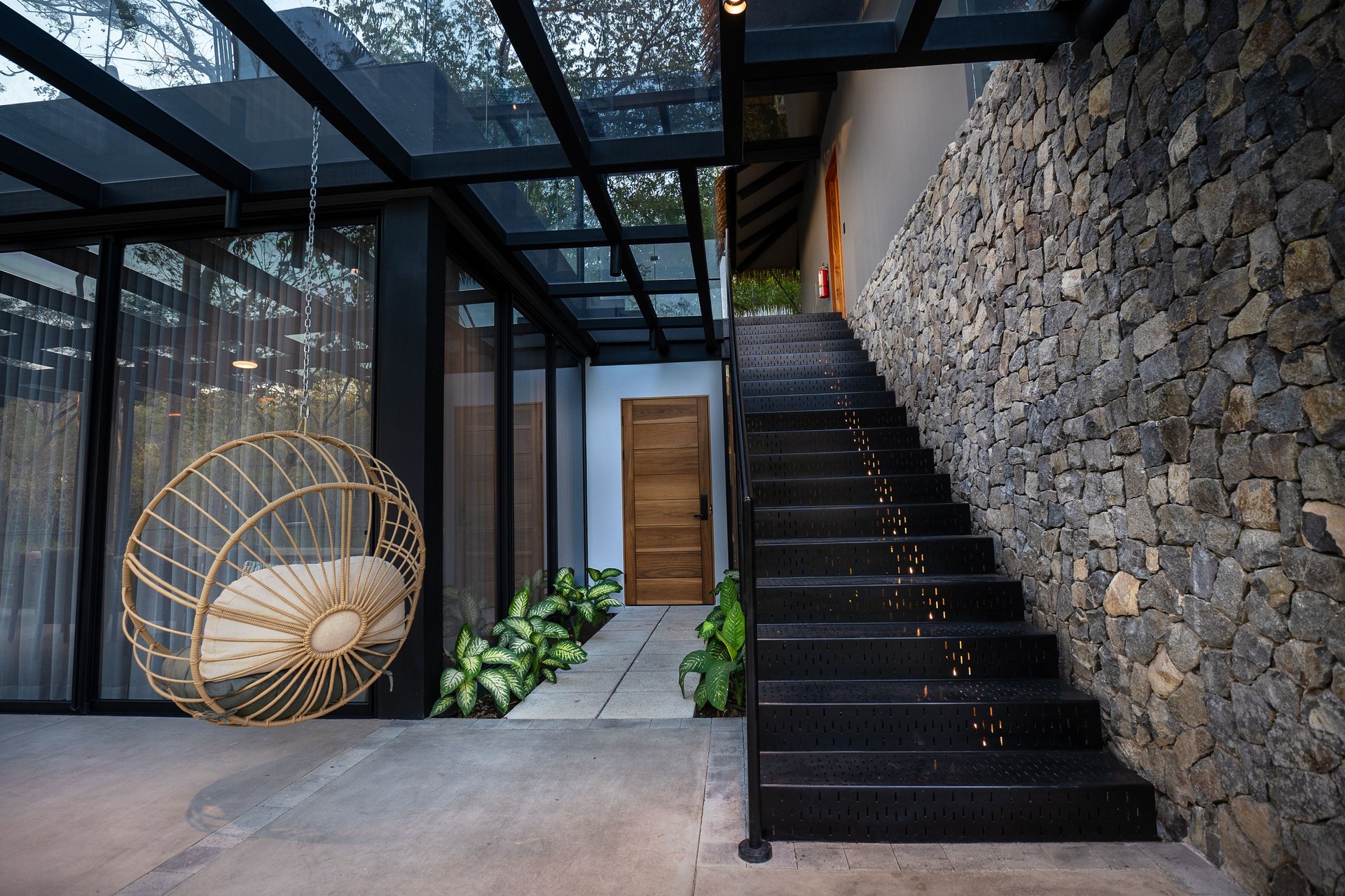 El Mangroove Autograph Collection® | Exclusive 2 & 3-Bedroom Villas in the Heart of Papagayo!