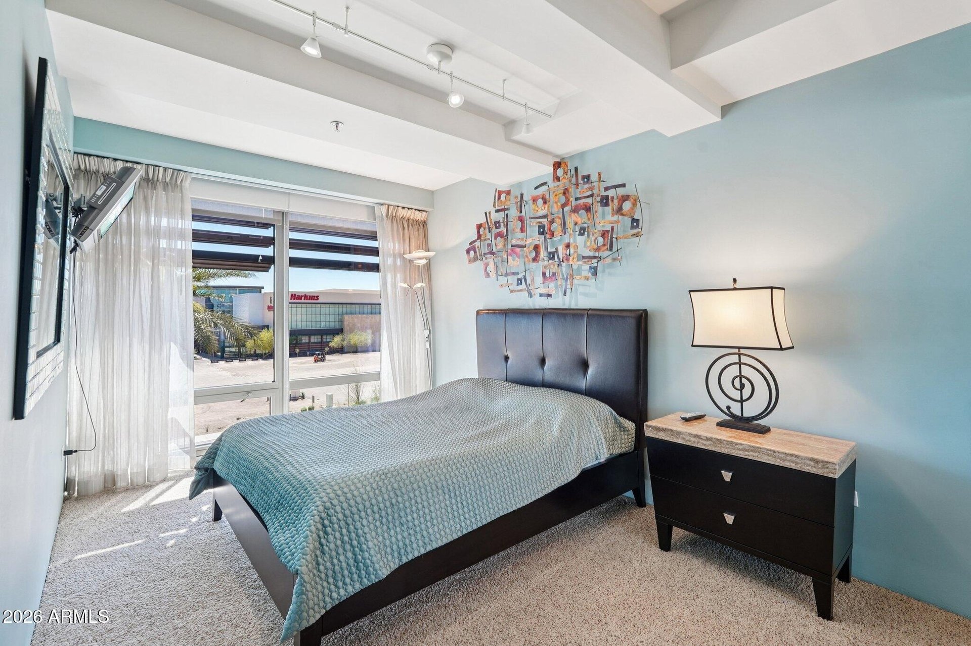7157 E Rancho Vista Dr, #4006