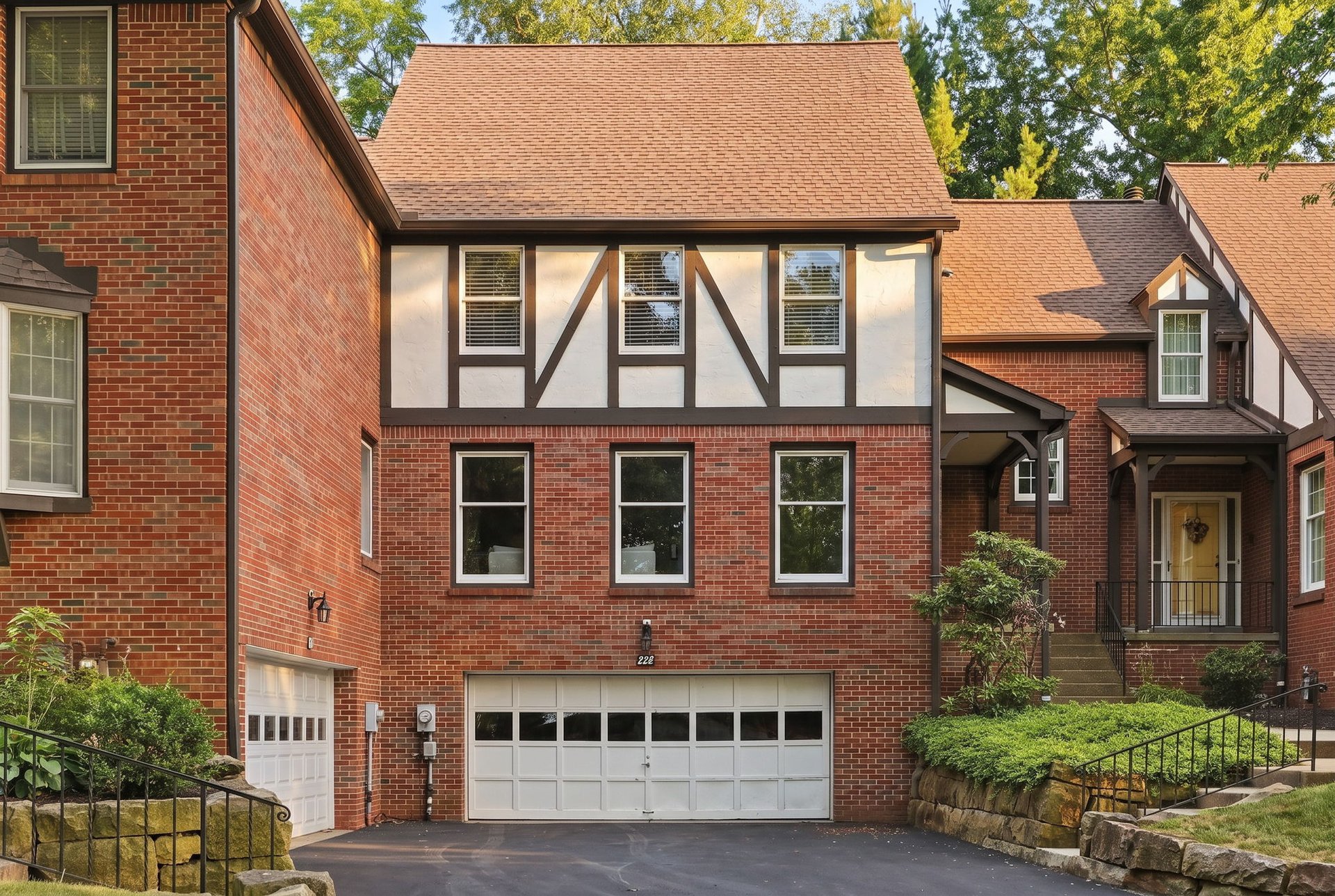 224 Thornberry Circle
