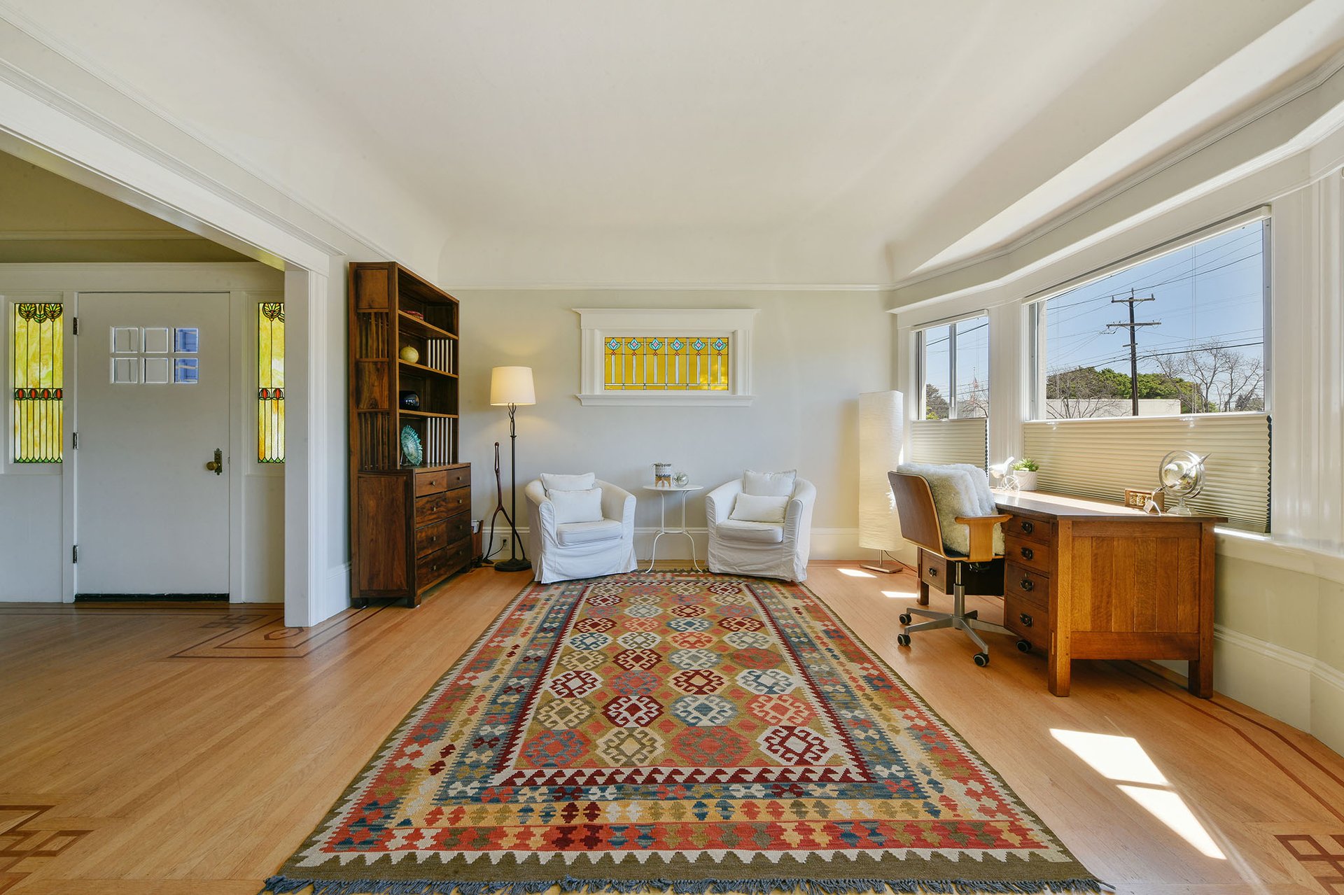 811 Santa Clara Ave