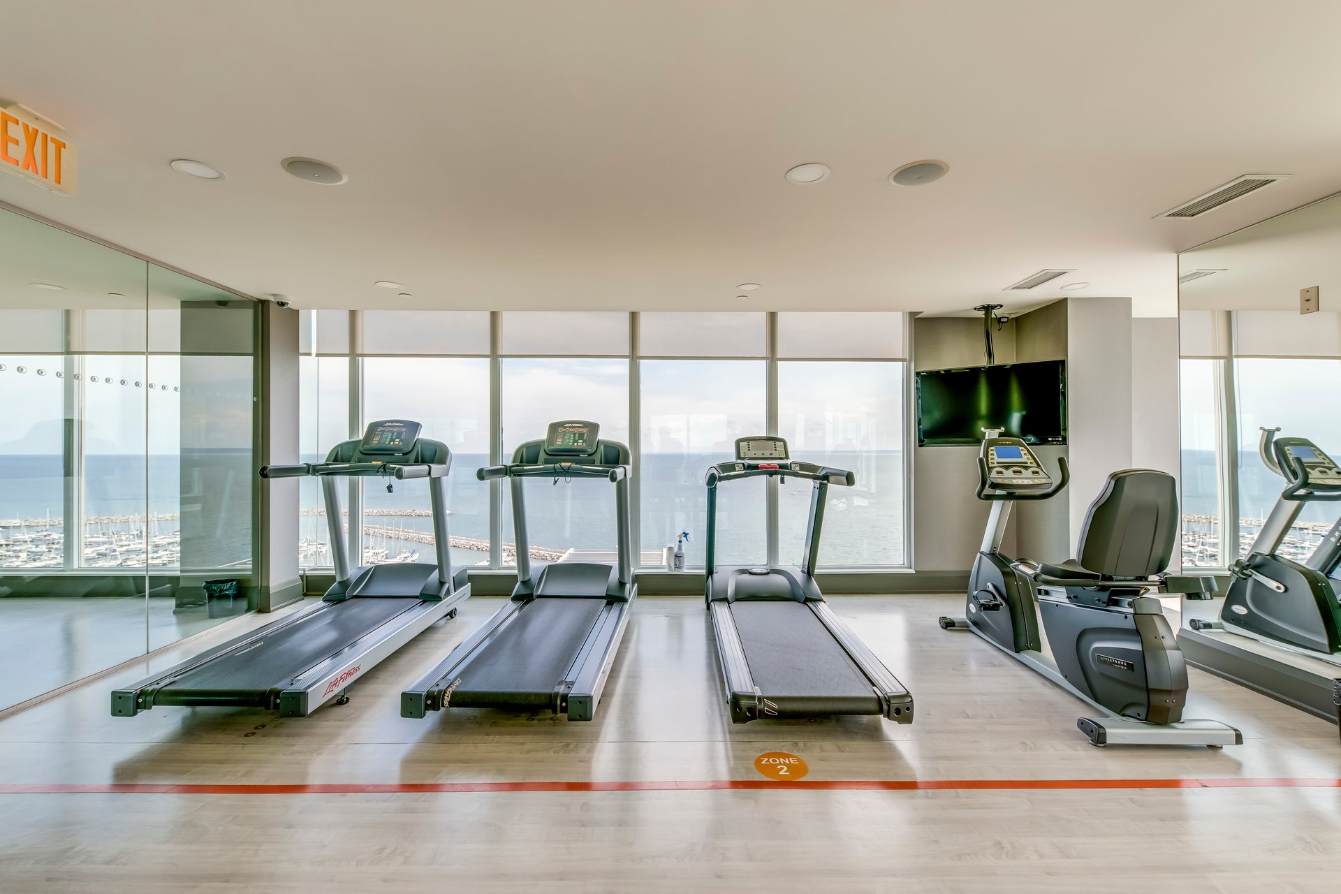 11 Bronte Rd #417