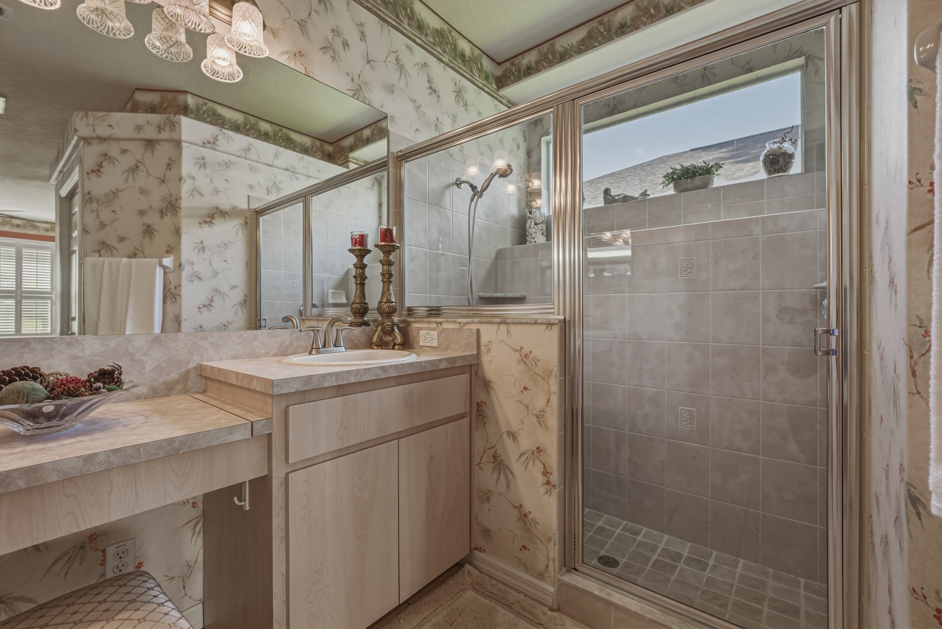 12410 WOODLANDS CIR