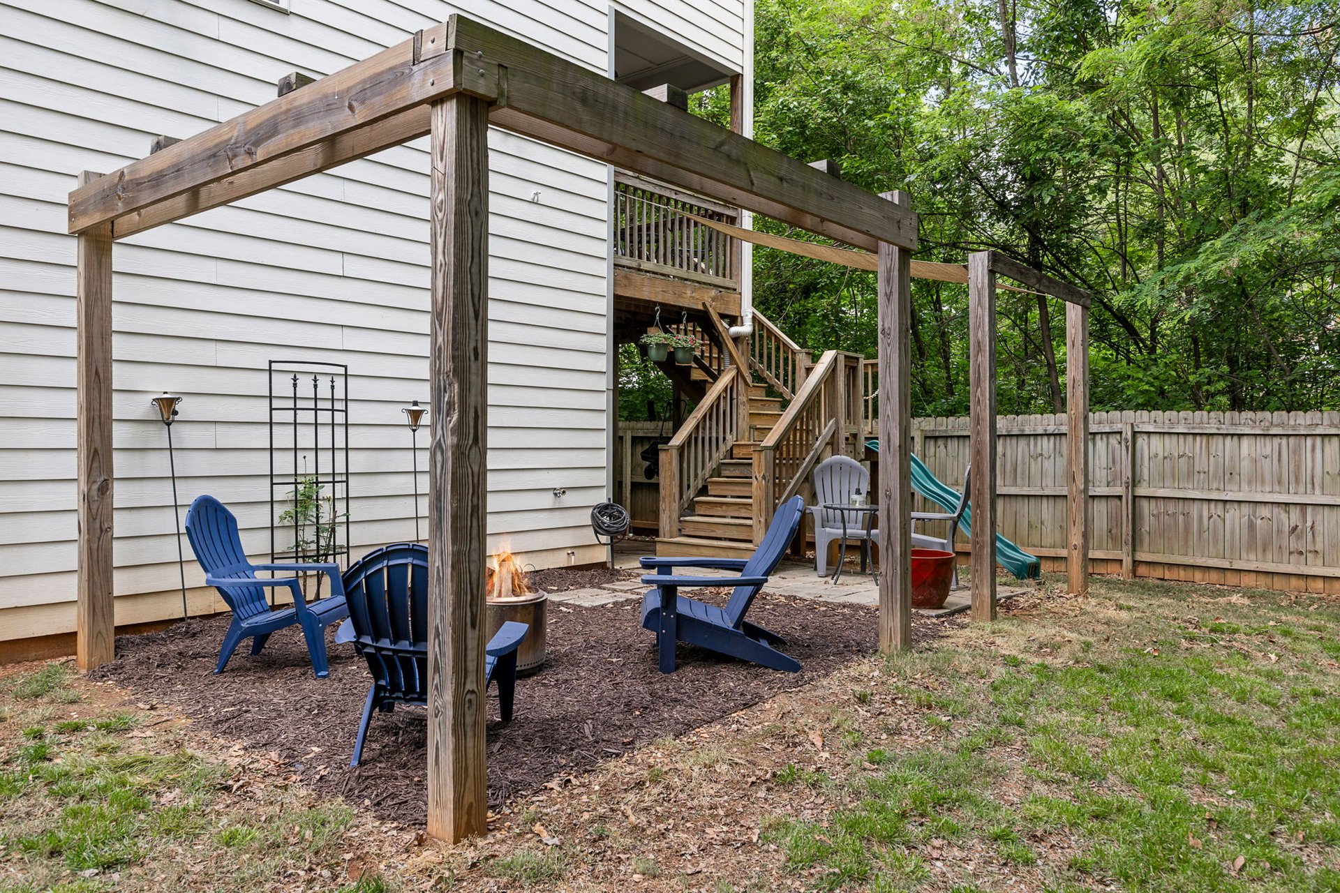 2136 Oak Knob Drive, Decatur, Georgia 30032