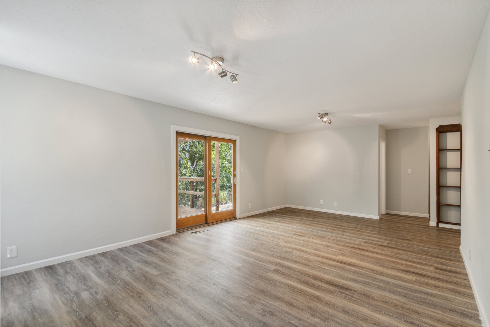 24895 Skyland Road