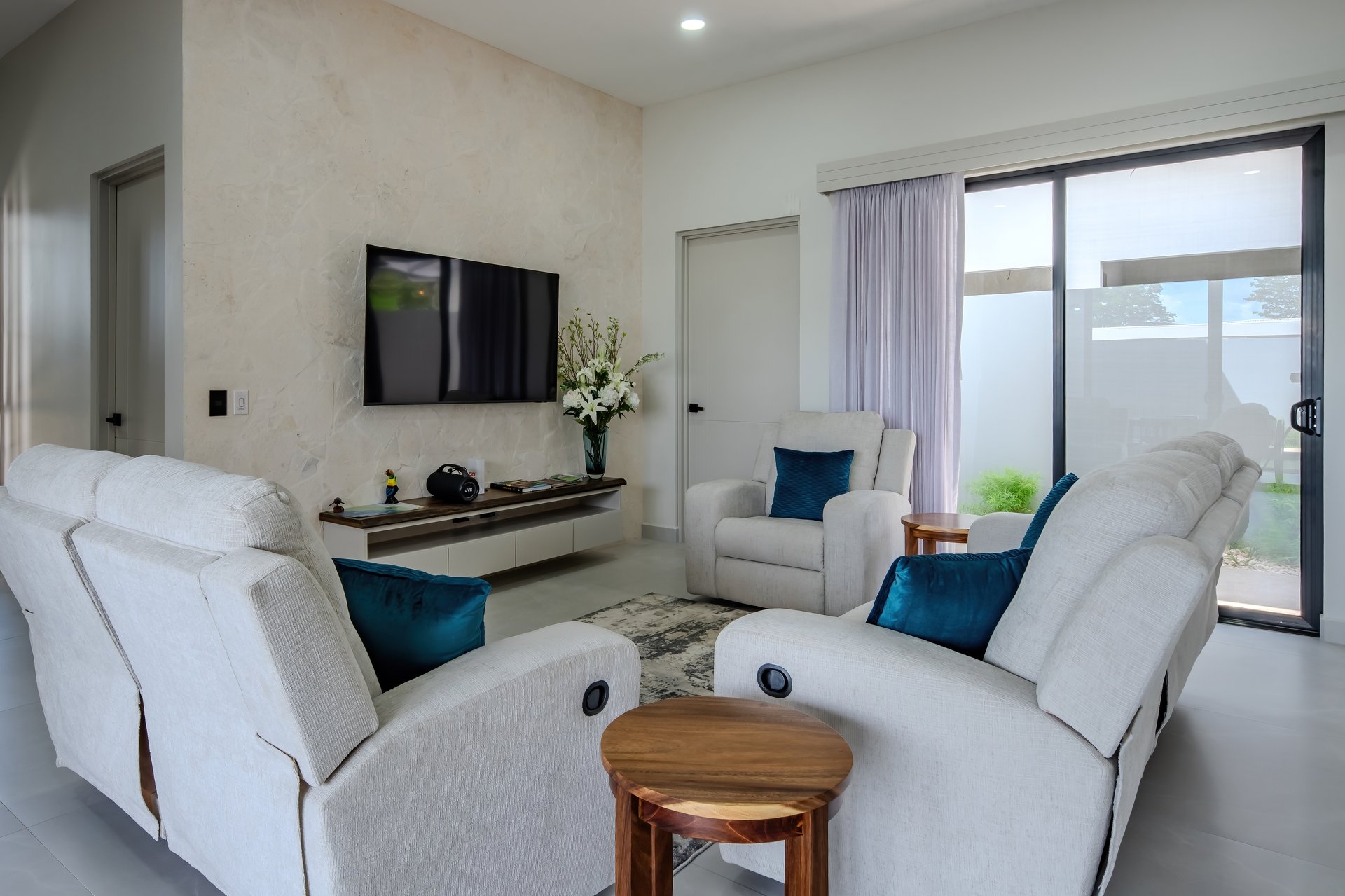 River Bend Estates, 3 Bedroom, 4 Bathroom