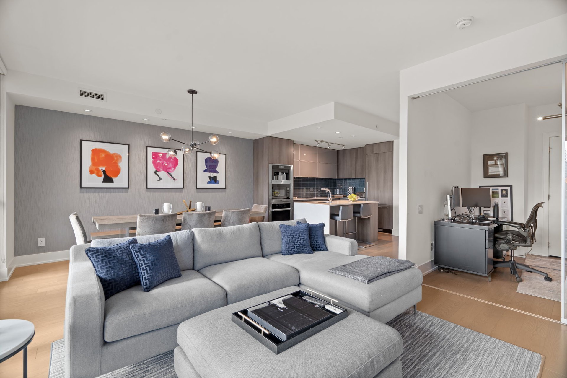 SOLD: Stunning And Chic