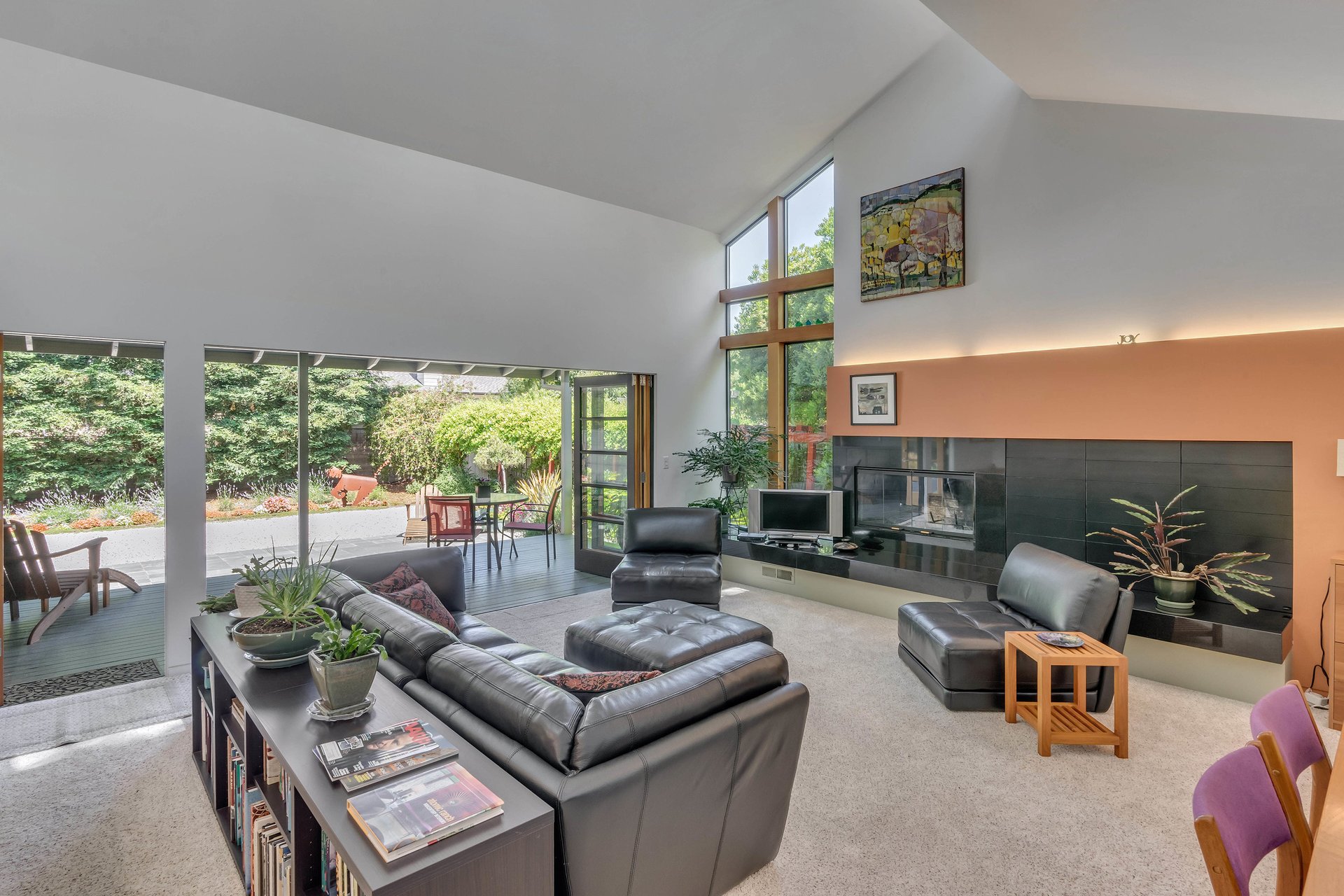 Stunning Modern Residence - SOLD