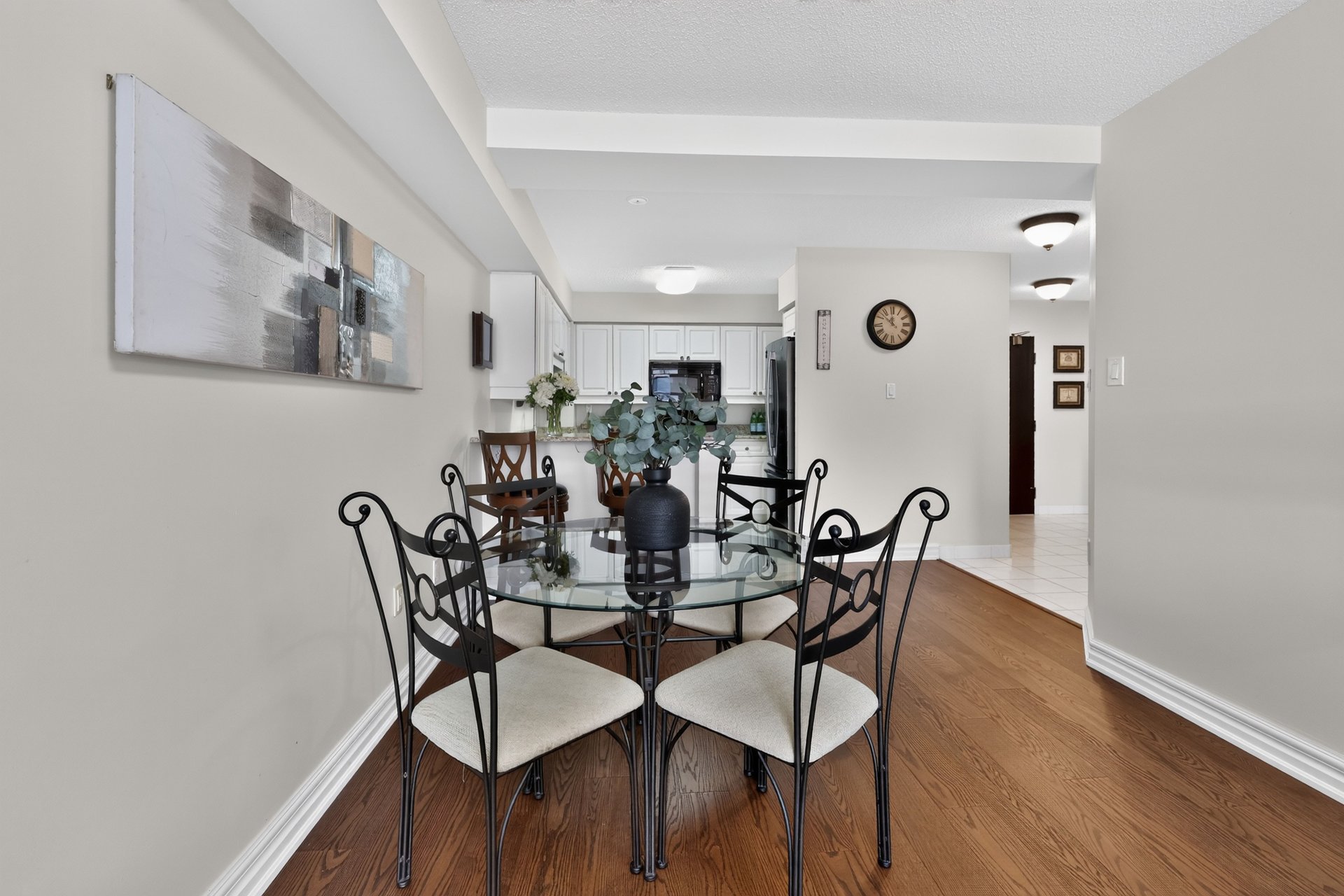 211-221 Robinson Street, Oakville