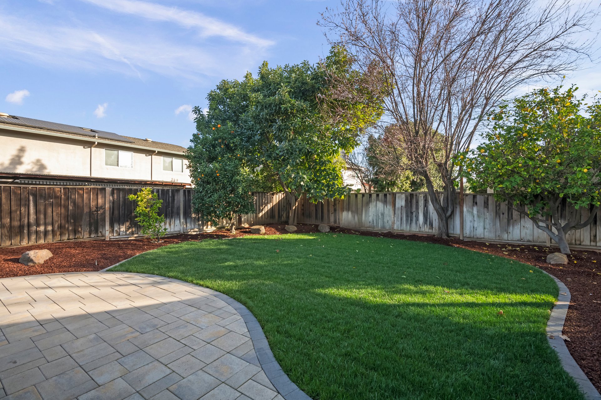5252 Rio Lobo Drive