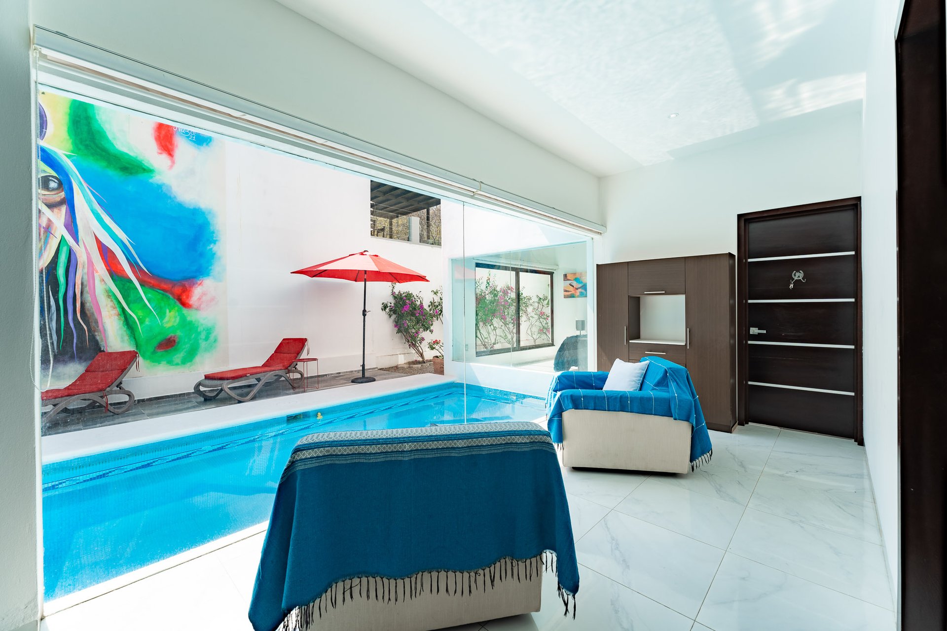 5 bedrooms, Single Family Homes, Villa de Caballos