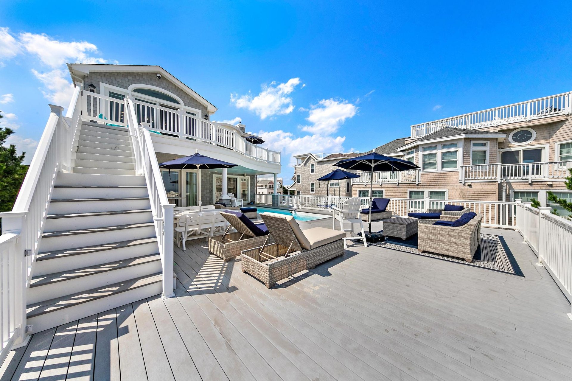 7213 Ocean Blvd
