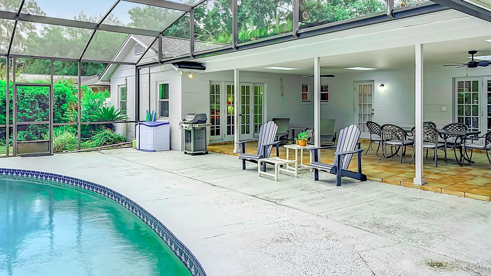 Winter Park Vias Traditonal 5-Bedroom Home near Racquet Club