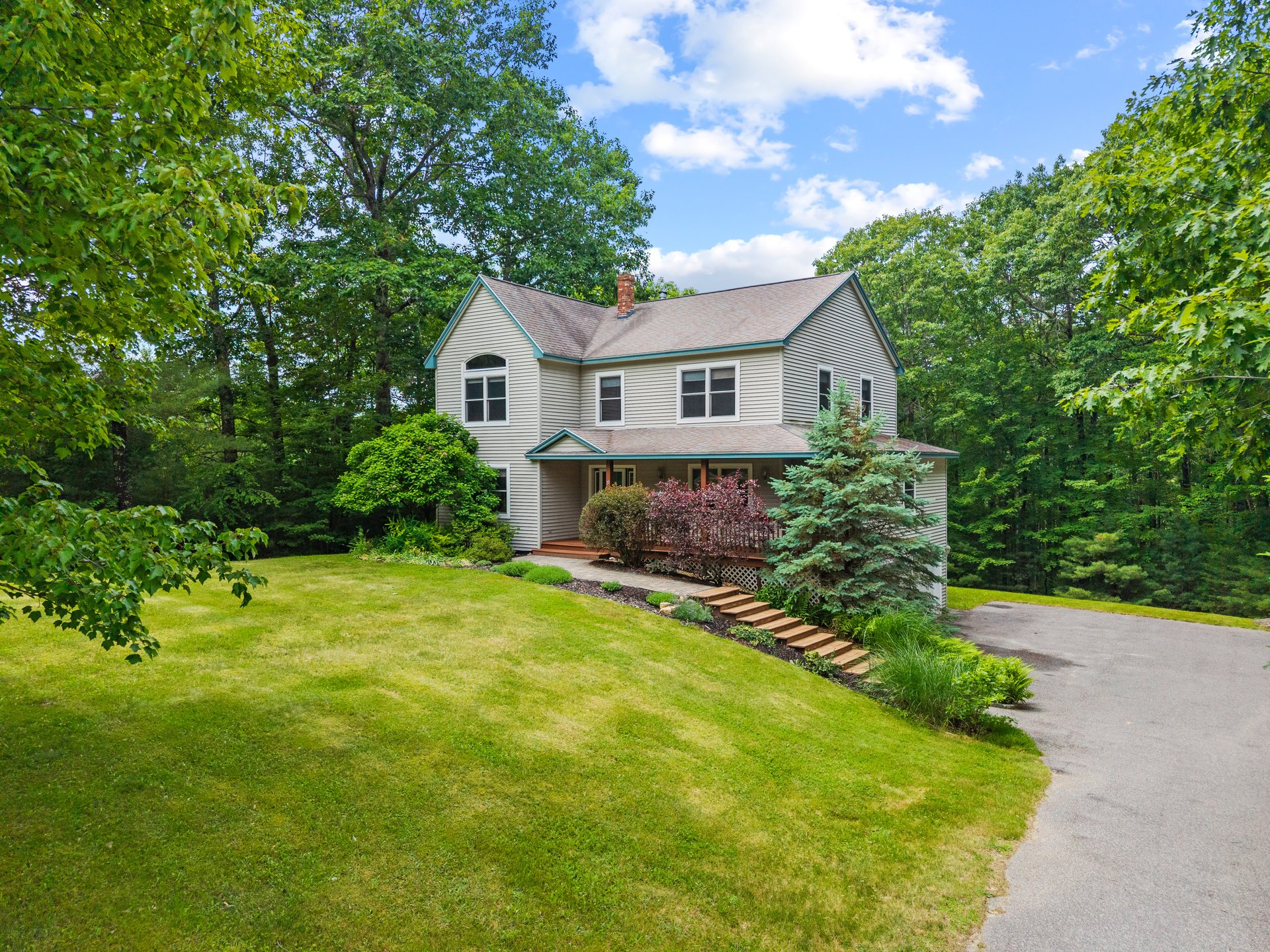 20 Ambrose Circle, Gray